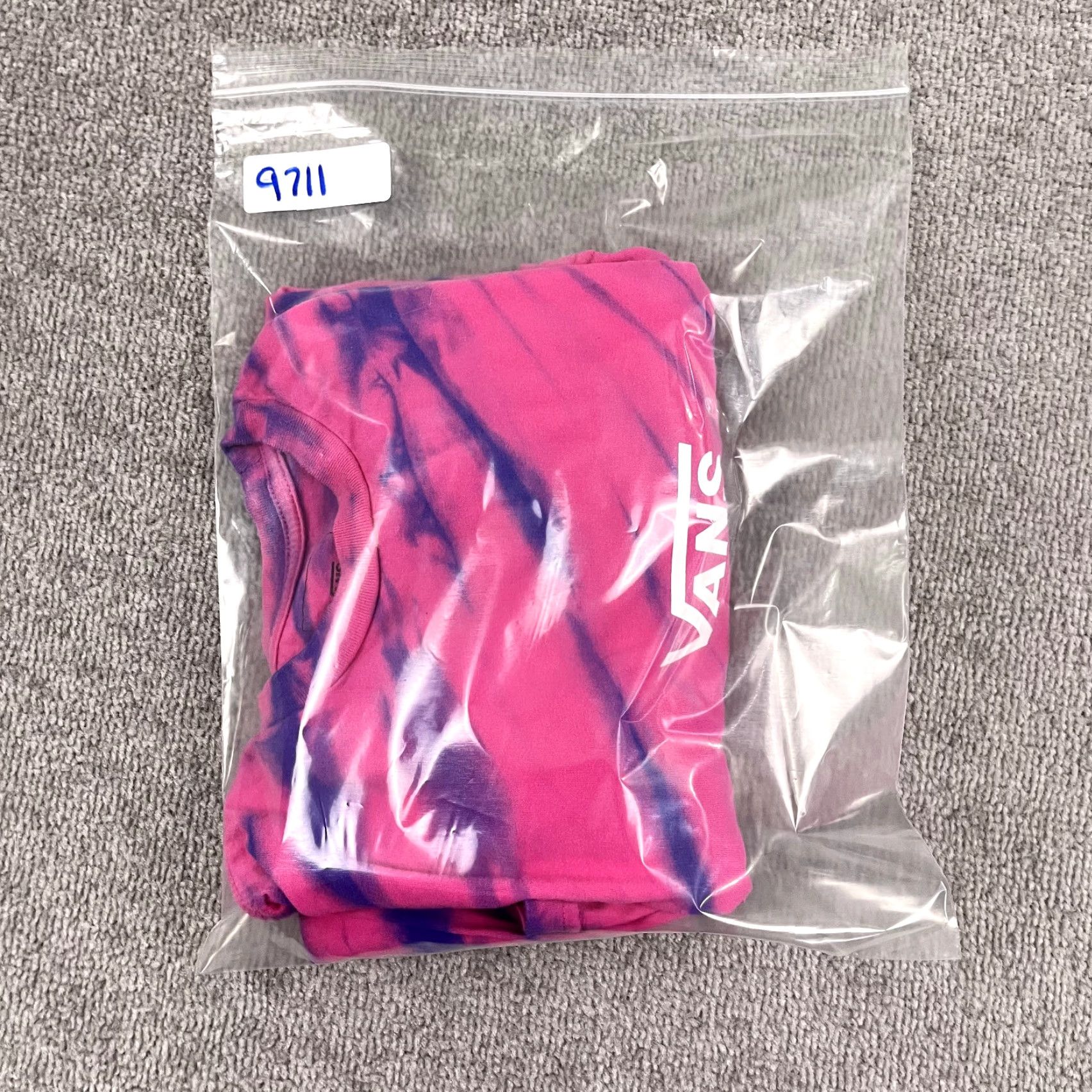 Vans VANS Mens Long Sleeve T-Shirt Graphic Print Crew Neck Fall Spring Summer Winter Casual Crew Pink Purple 2010s Size US M / EU 48-50 / 2 - 8 Thumbnail
