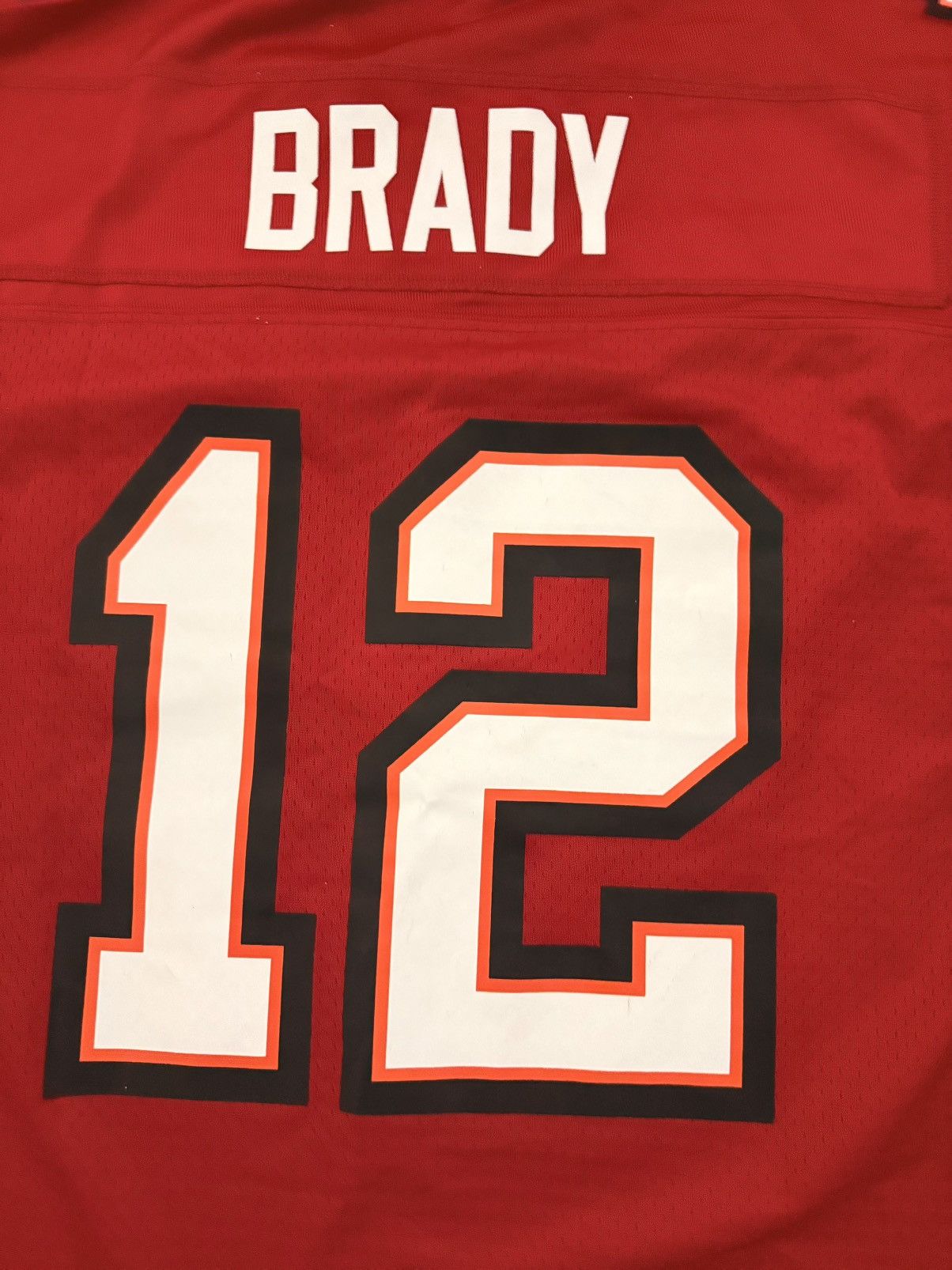 NFL Tom Brady Tampa Bay Buccaneers Jersey Size US L / EU 52-54 / 3 - 5 Thumbnail