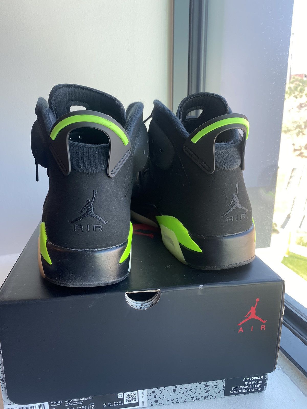 Jordan Brand Nike Air Jordan 6 Retro Electric Green Size US 10.5 / EU 43-44 - 5 Thumbnail