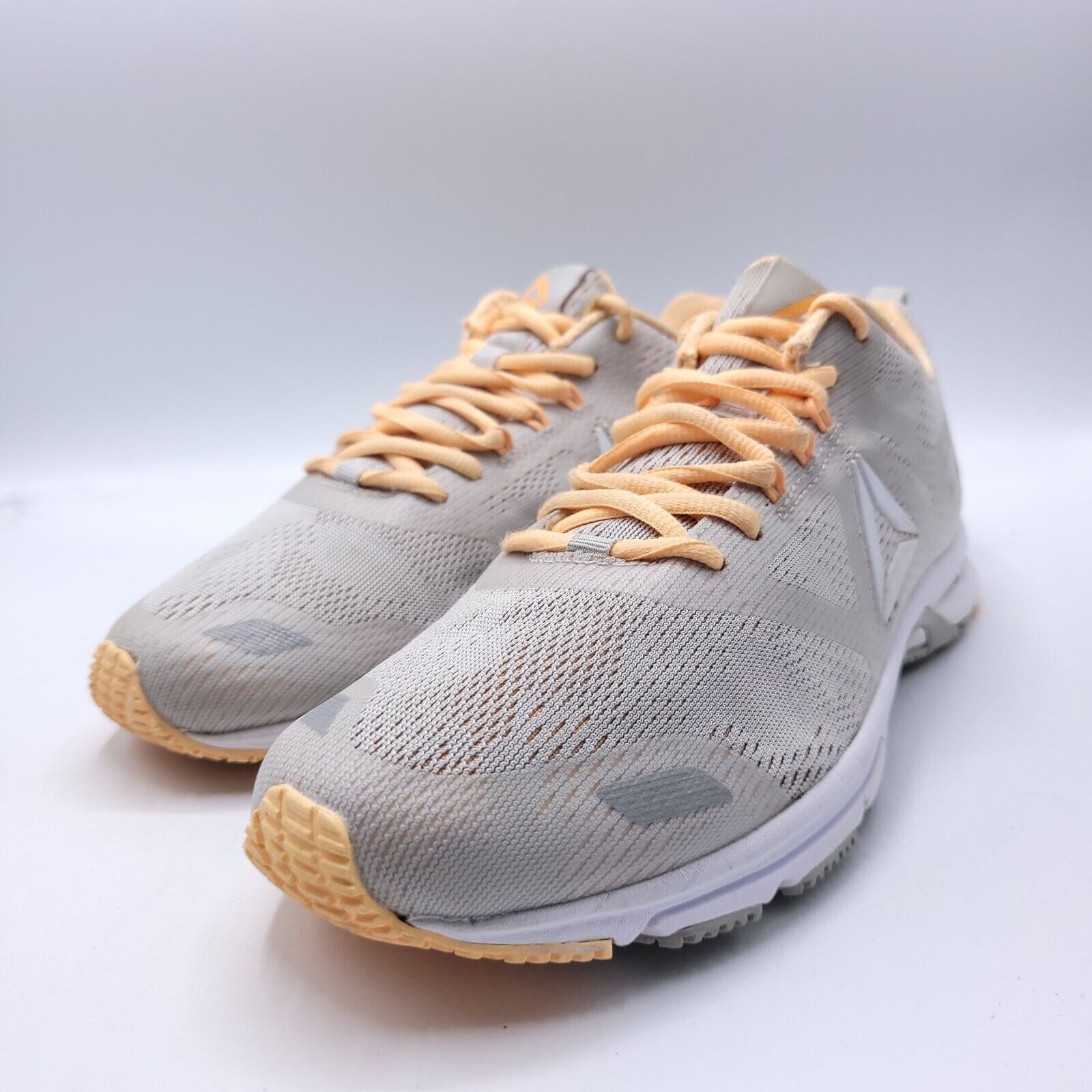 Reebok Reebok Foam Fushion Athletic Shoes Women Size 11 CN1970 Gray Size US 11 / IT 41 - 1 Thumbnail