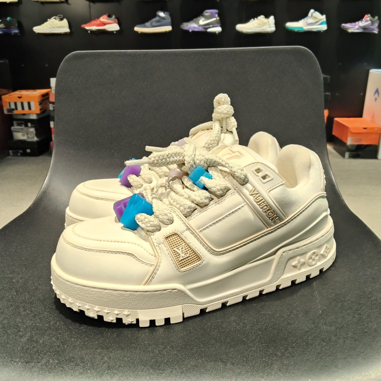 Louis Vuitton Louis Vuitton Trainer Maxi Sneakers Size 7.5 Size US 7.5 / EU 40-41 - 1 Thumbnail