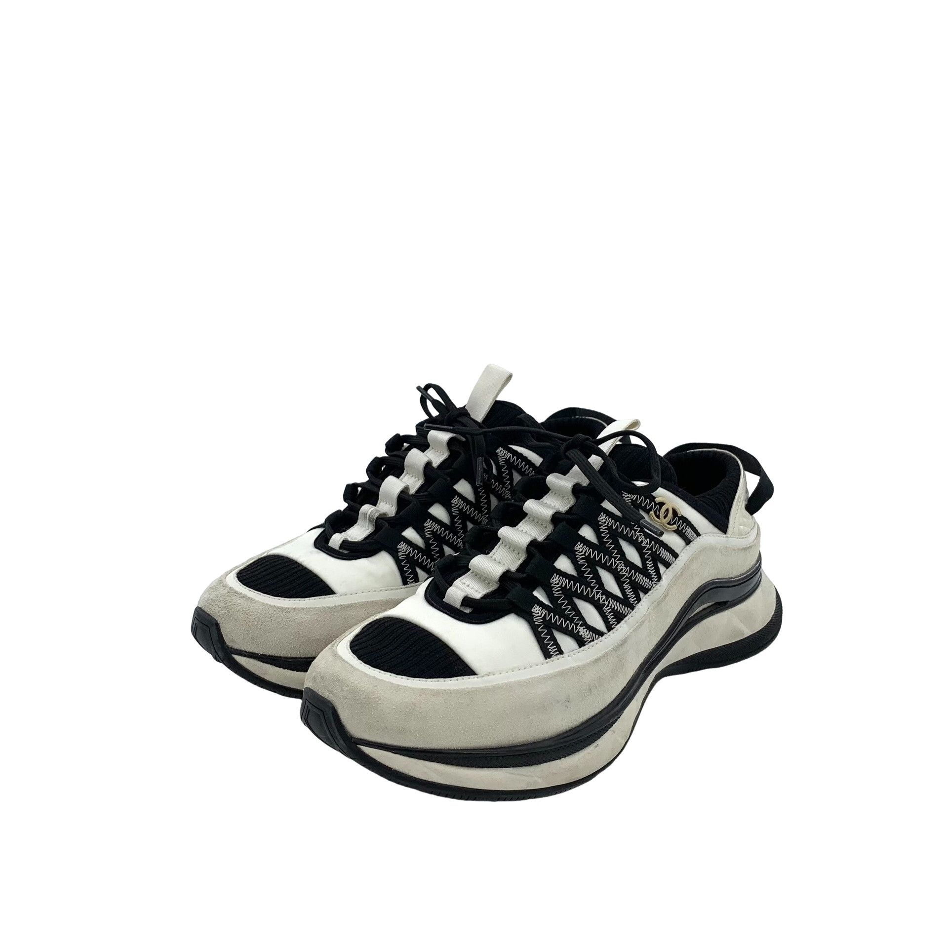 Chanel Chanel Bicolor Low-Top Sneakers Size 43 Size US 10 / EU 43 - 1 Thumbnail