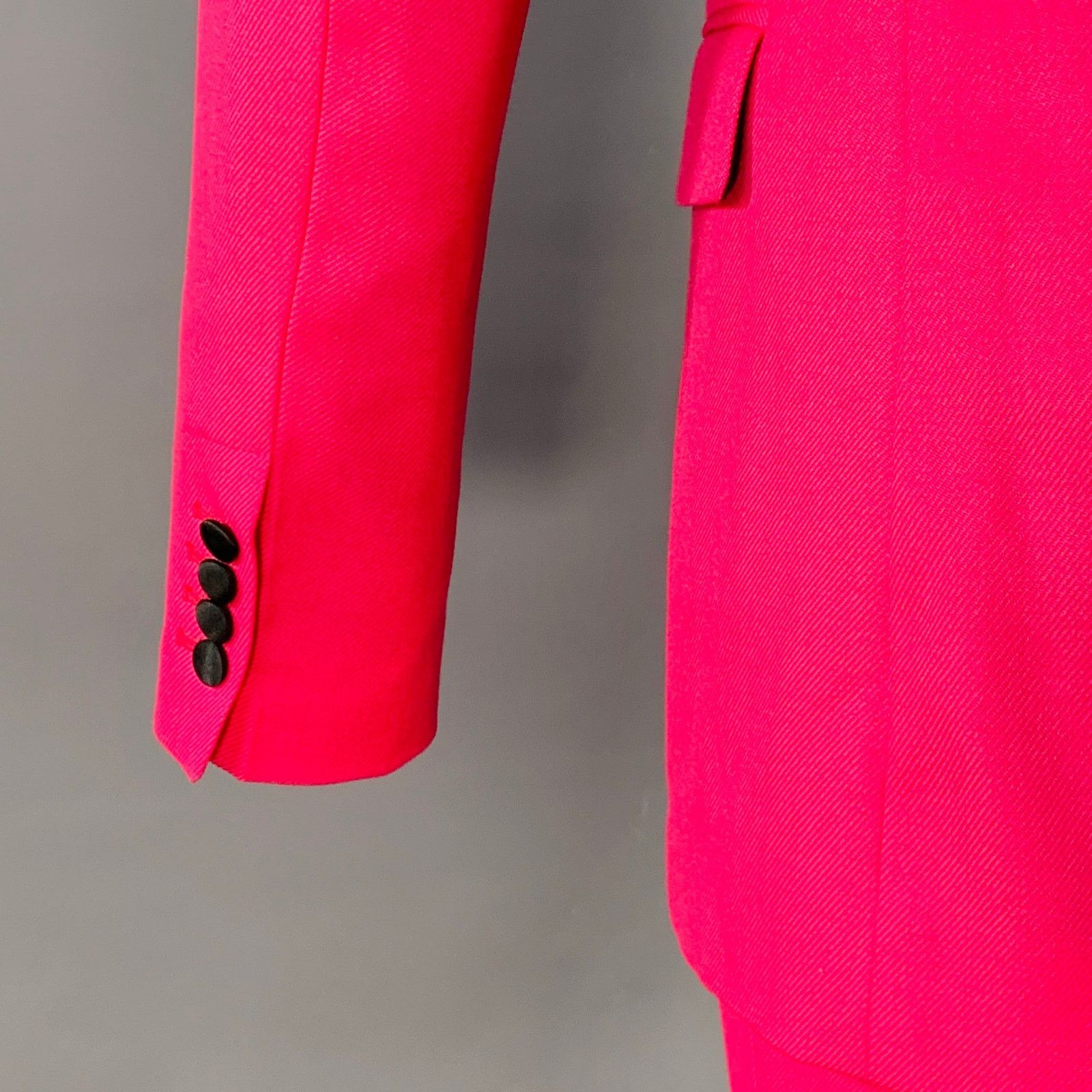 AMI Size 36 Fuchsia Pink Black Wool Peak Lapel Suit Size 36R - 7 Thumbnail