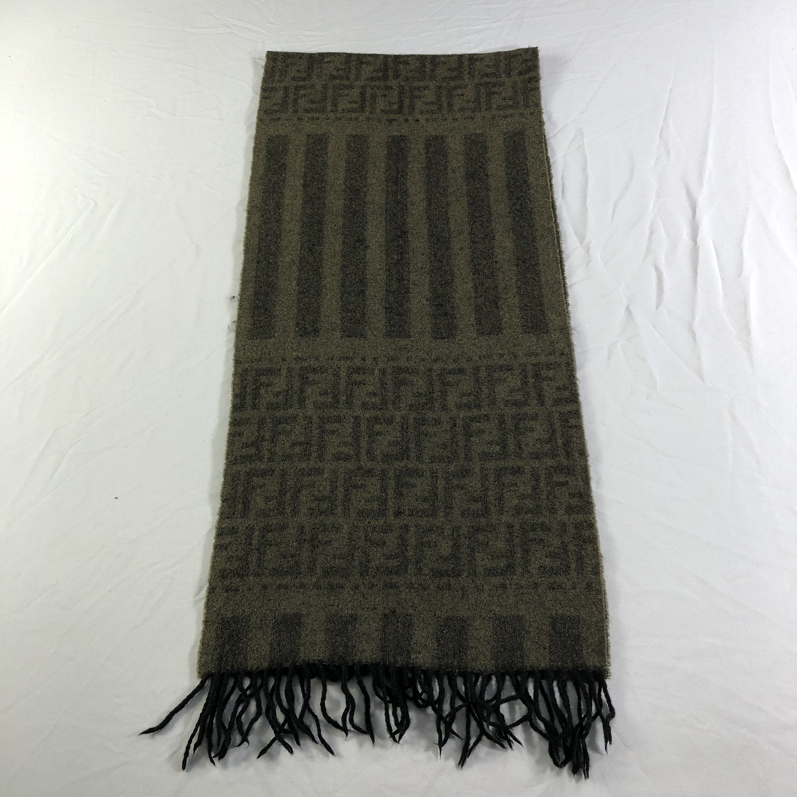 Fendi Fendi Monogram Wool Scarf Muffler Neckwear V2426 Size ONE SIZE - 2 Thumbnail