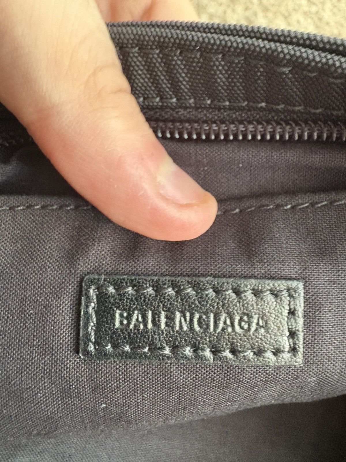 Balenciaga Balenciaga You Are The World Clutch Bag Black Embroidered Size ONE SIZE - 4 Thumbnail