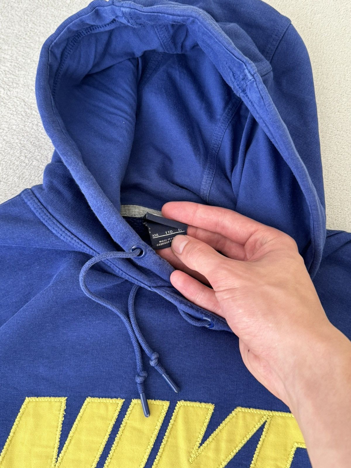 Nike × Vintage Vintage Nike Y2K swoosh oversized grey zip hoodie Size US XXL / EU 58 / 5 - 6 Thumbnail