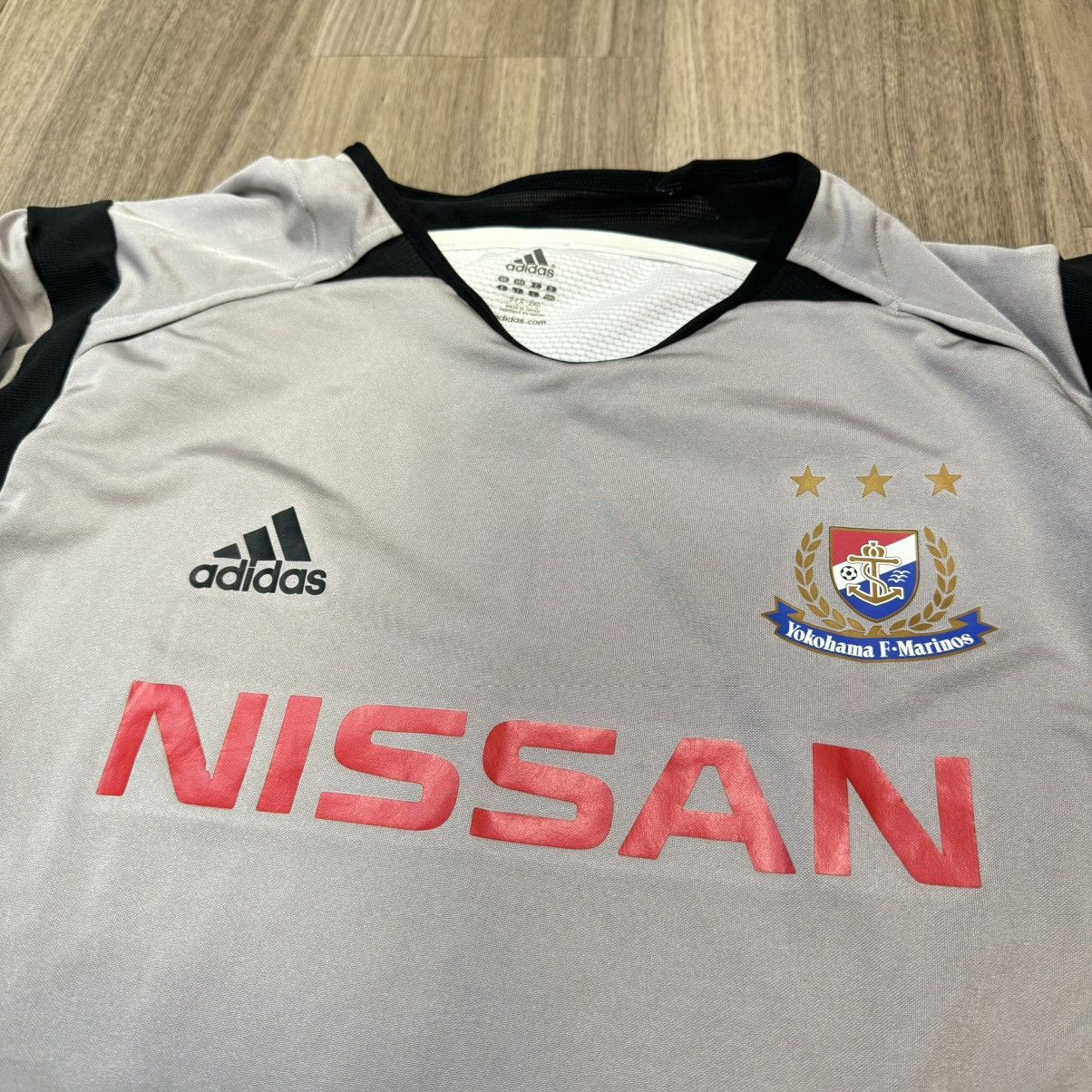 Adidas × Japanese Brand Yokohama F.Marinos 05/06 player issue away shirt Size US L / EU 52-54 / 3 - 3 Thumbnail