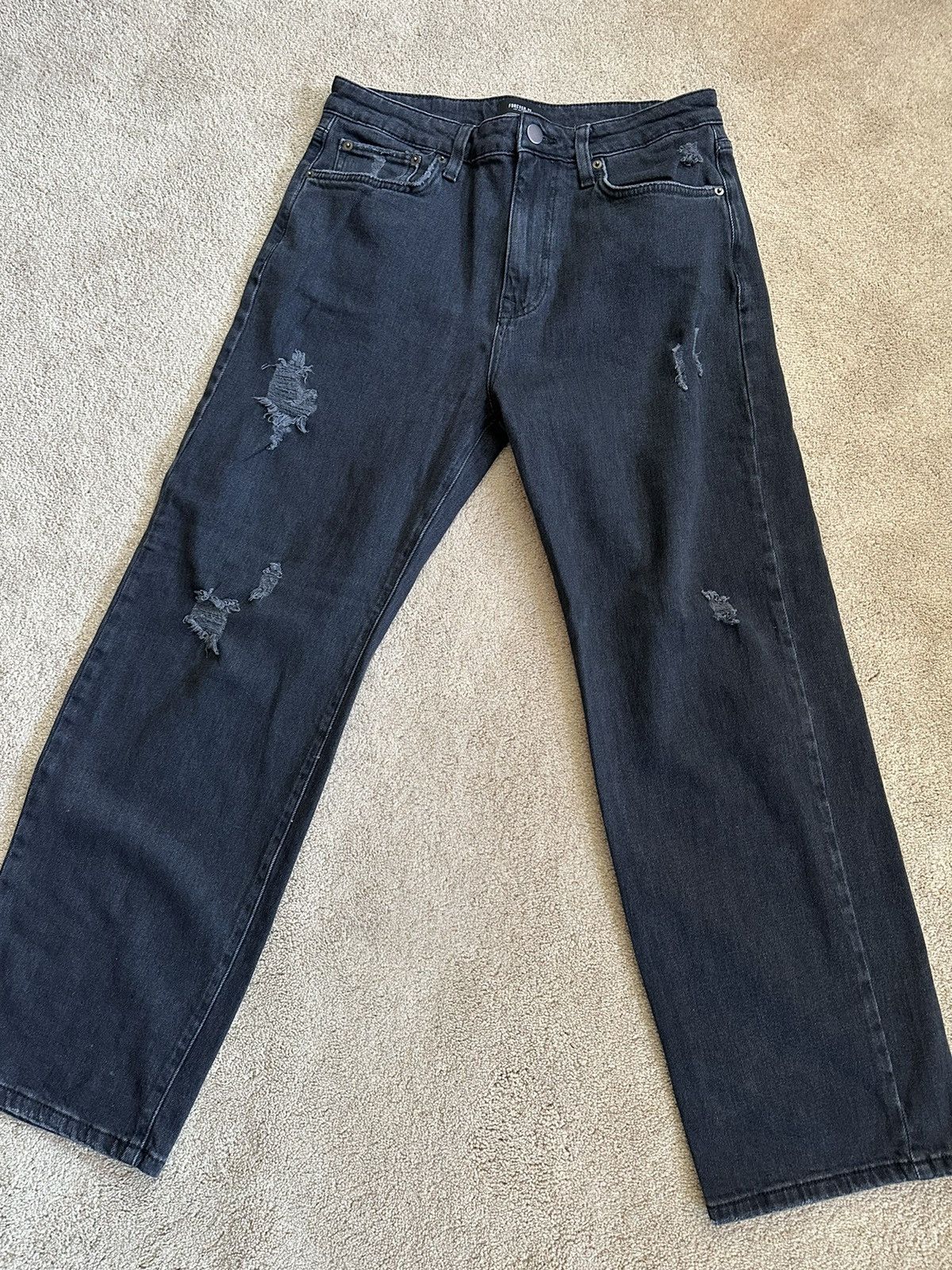 Forever 21 Black Loose Straight Jeans Size US 31 - 1 Thumbnail