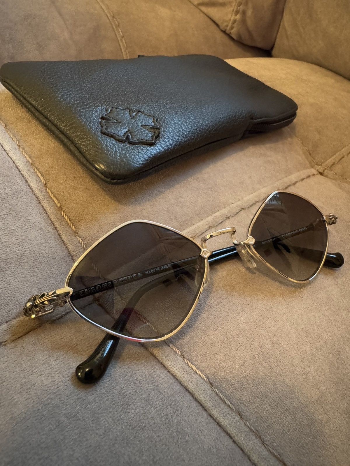Chrome Hearts CHROME HEARTS “DIAMOND DOG” sunglasses study all photos care Size ONE SIZE - 3 Thumbnail