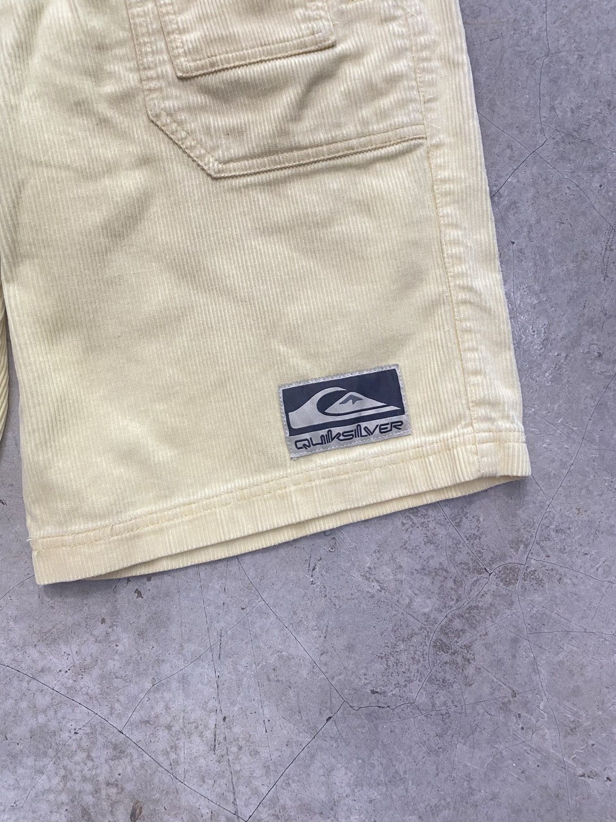 Quicksilver QUIKSILVER SHORTS Size US 34 / EU 50 - 2 Thumbnail