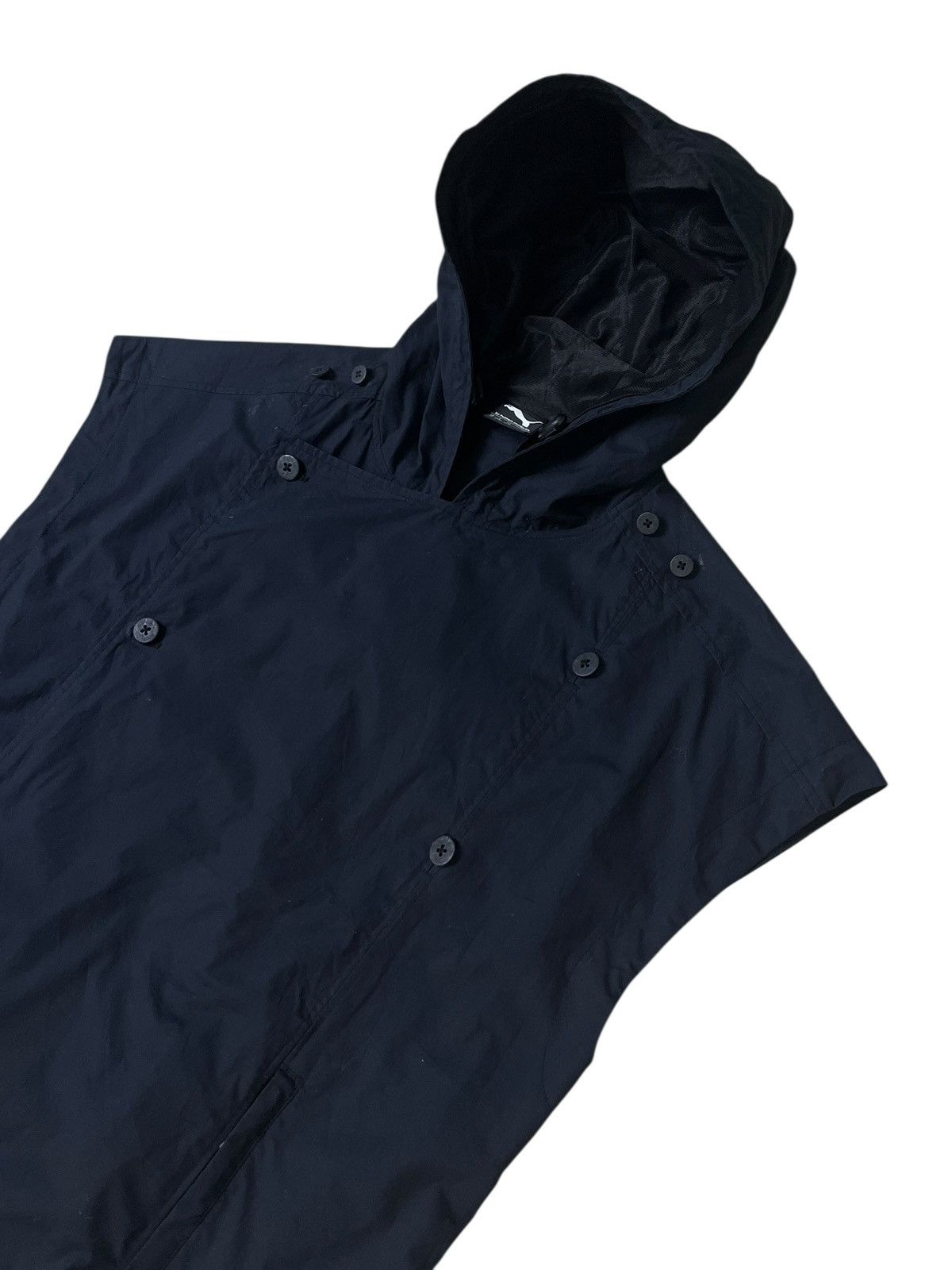 Hussein Chalayan × Puma Puma Hussein Chalayan Multipocket Techwear Sleeveless Jacket Size US L / EU 52-54 / 3 - 6 Thumbnail