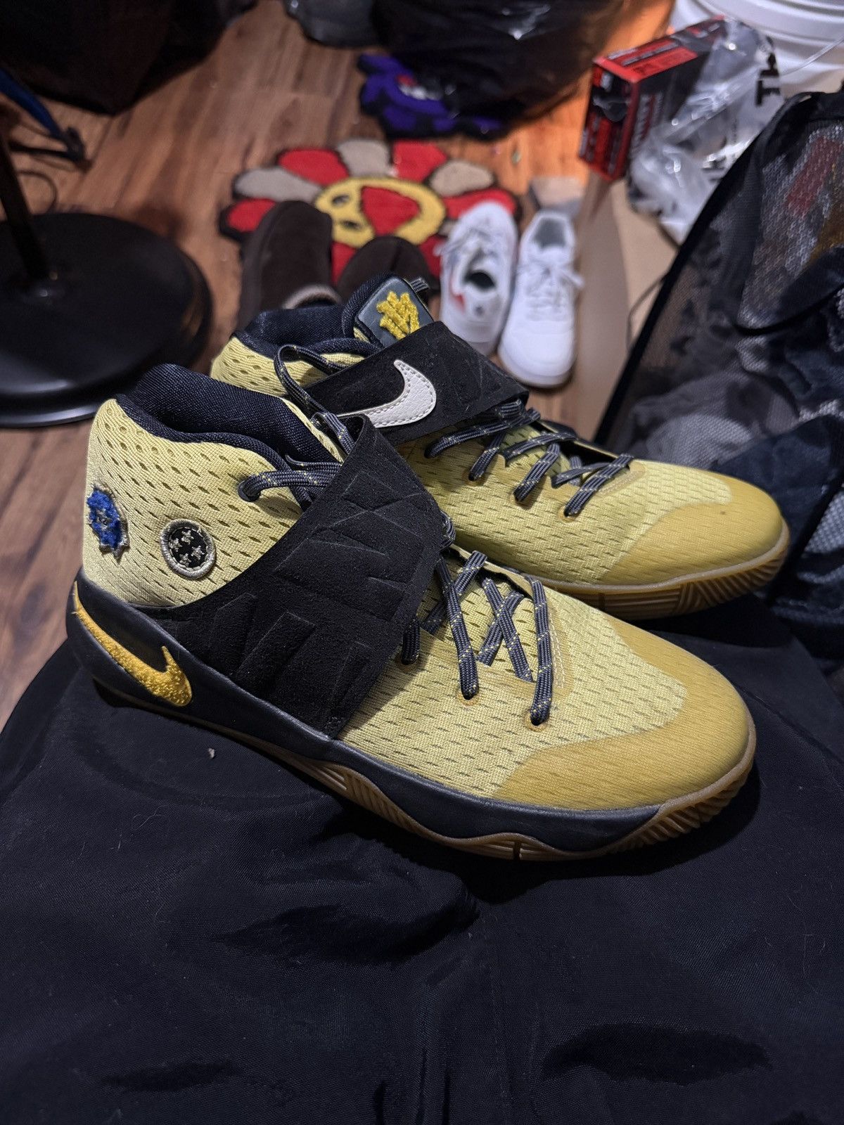 Nike NIKE KYRIE 2 AS "ALL STAR 2016" (GS) Size US 6.5 / EU 39-40 - 1 Thumbnail