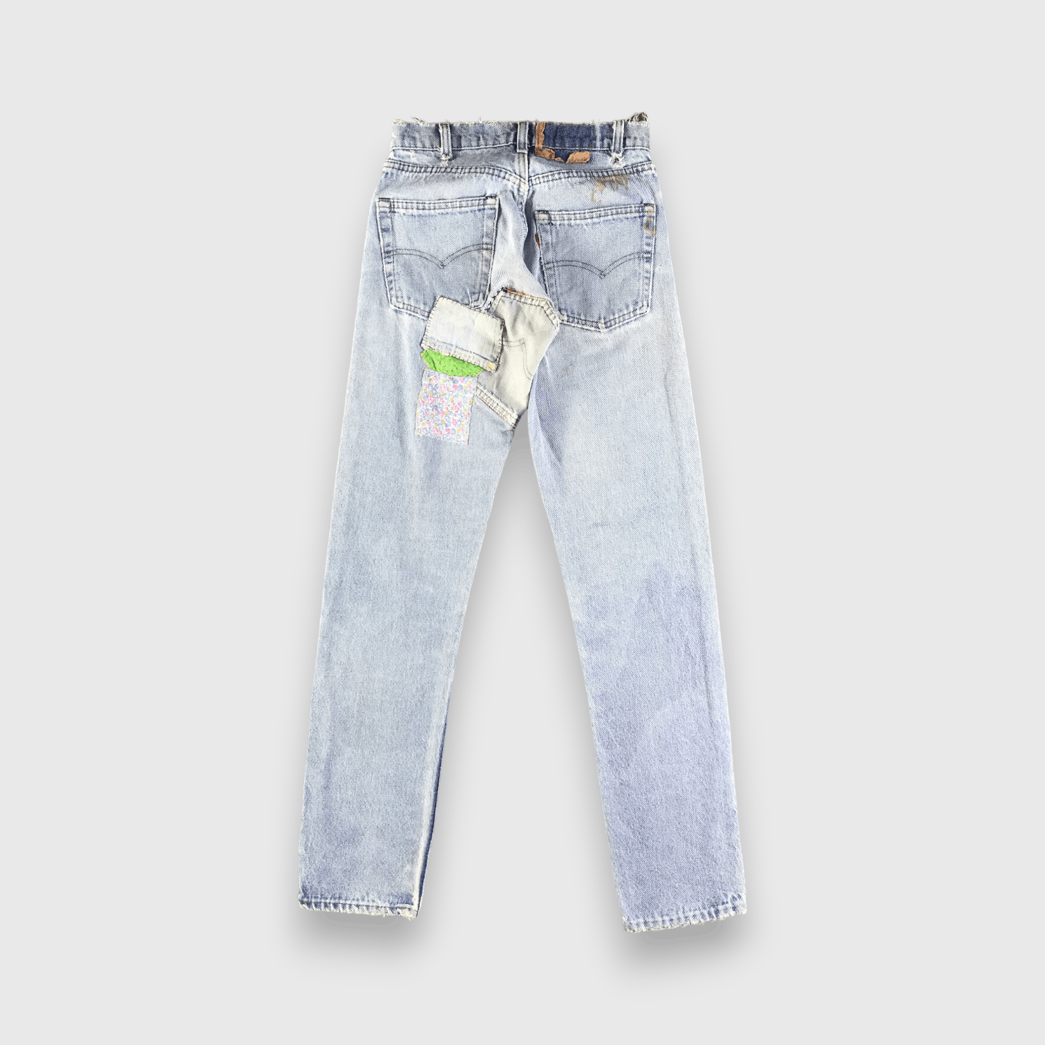 Levi's Vintage Light Wash Levis Jeans-J3382 Size US 26 / EU 42 - 2 Thumbnail