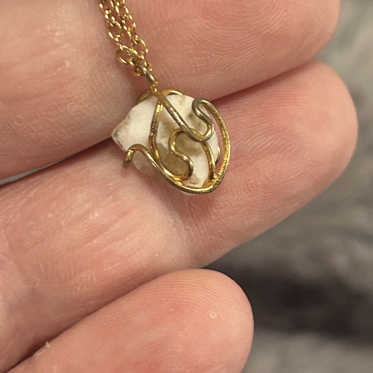 Handmade Handcrafted wire cage opal chip pendant on chain necklace Size ONE SIZE - 2 Thumbnail