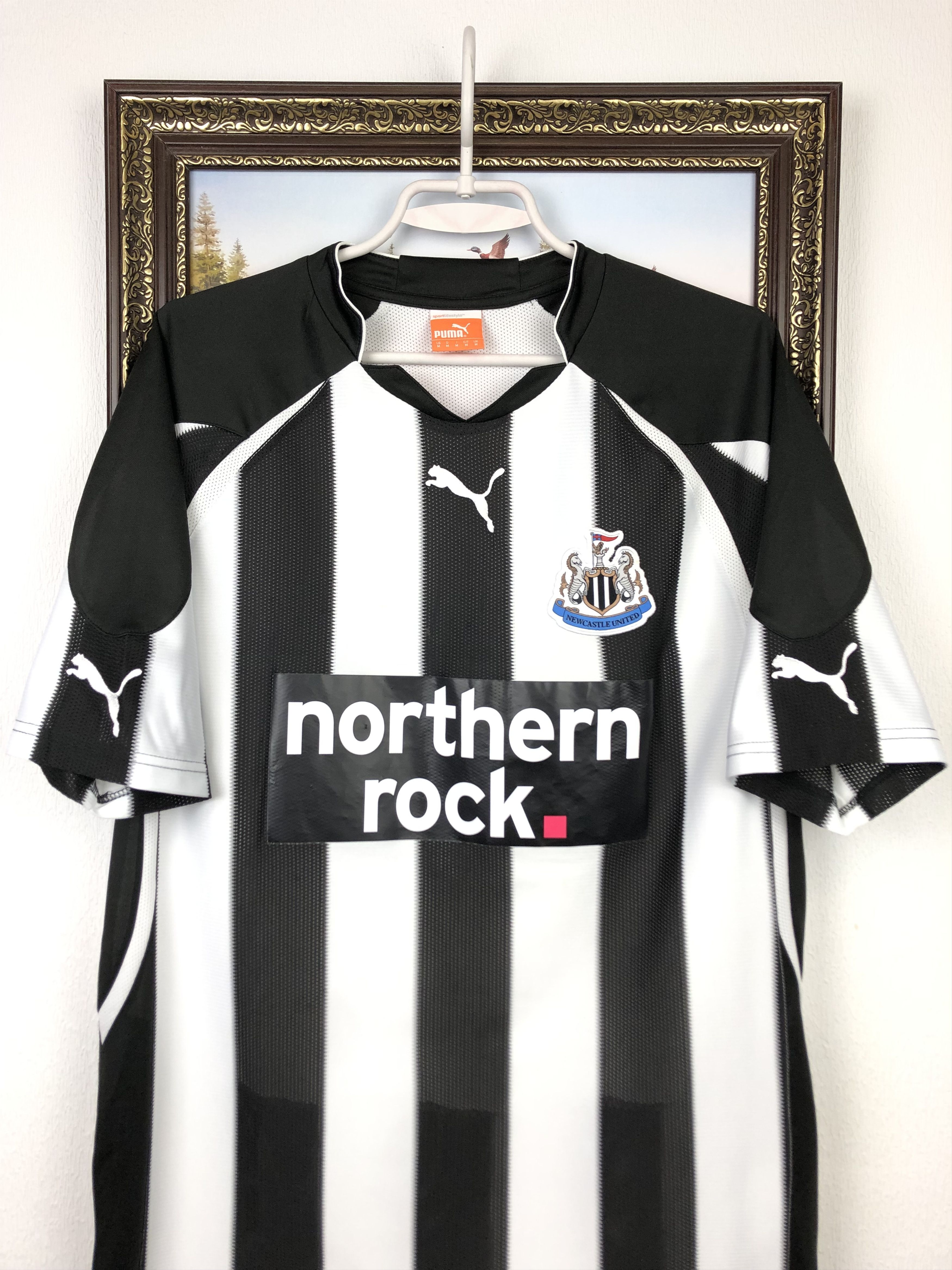 Puma Newcastle United football shirt 2010 Soccer Jersey Trikot Size US M / EU 48-50 / 2 - 2 Thumbnail