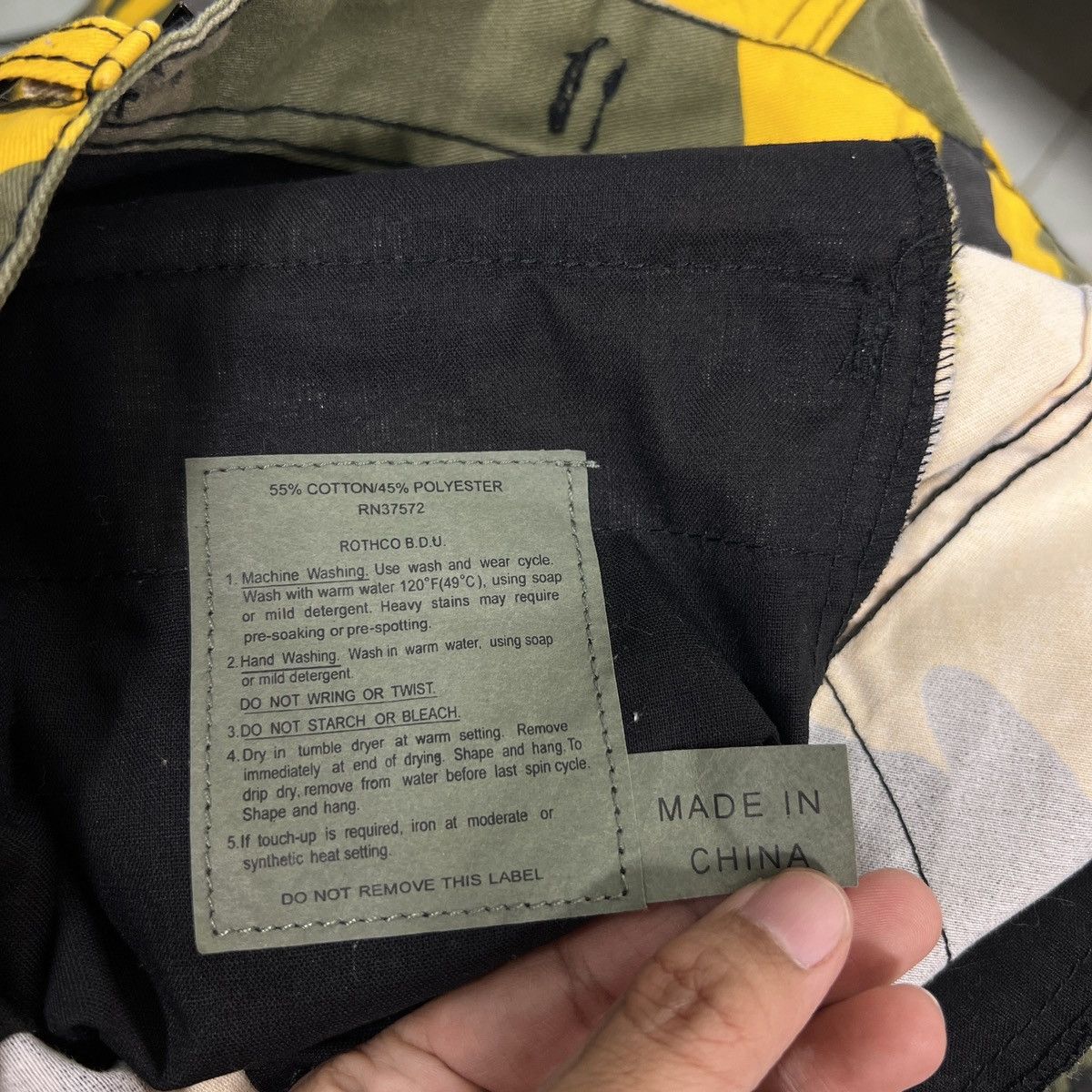 Japanese Brand 🔥 VINTAGE ROTHCO BDU CAMO FLASH CARGO PANTS Size US 29 - 12 Thumbnail