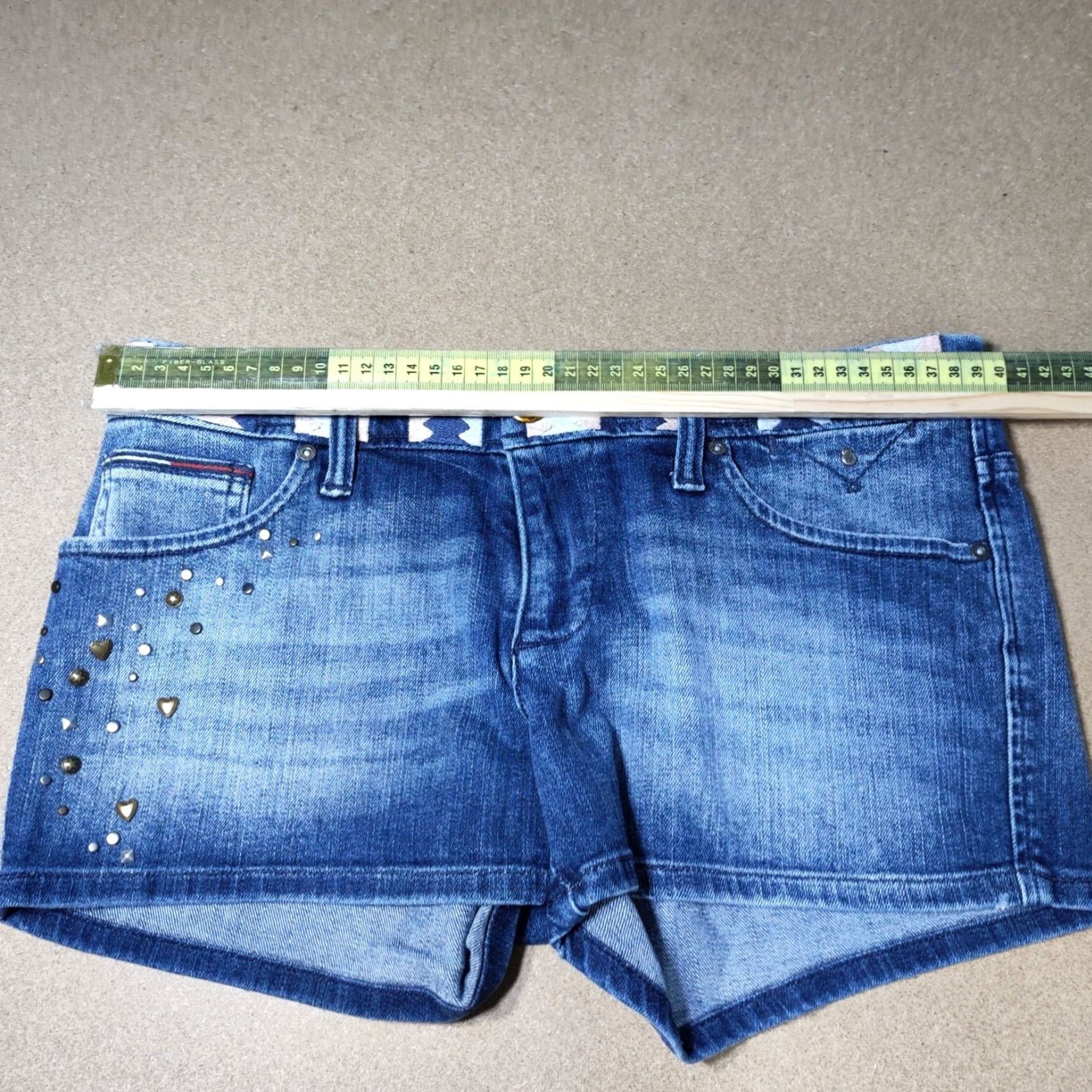 Tommy Hilfiger Tommy Hilfiger Womens Blue Denim Shorts Size 28 Low Rise Size 28" / US 6 / IT 42 - 6 Thumbnail