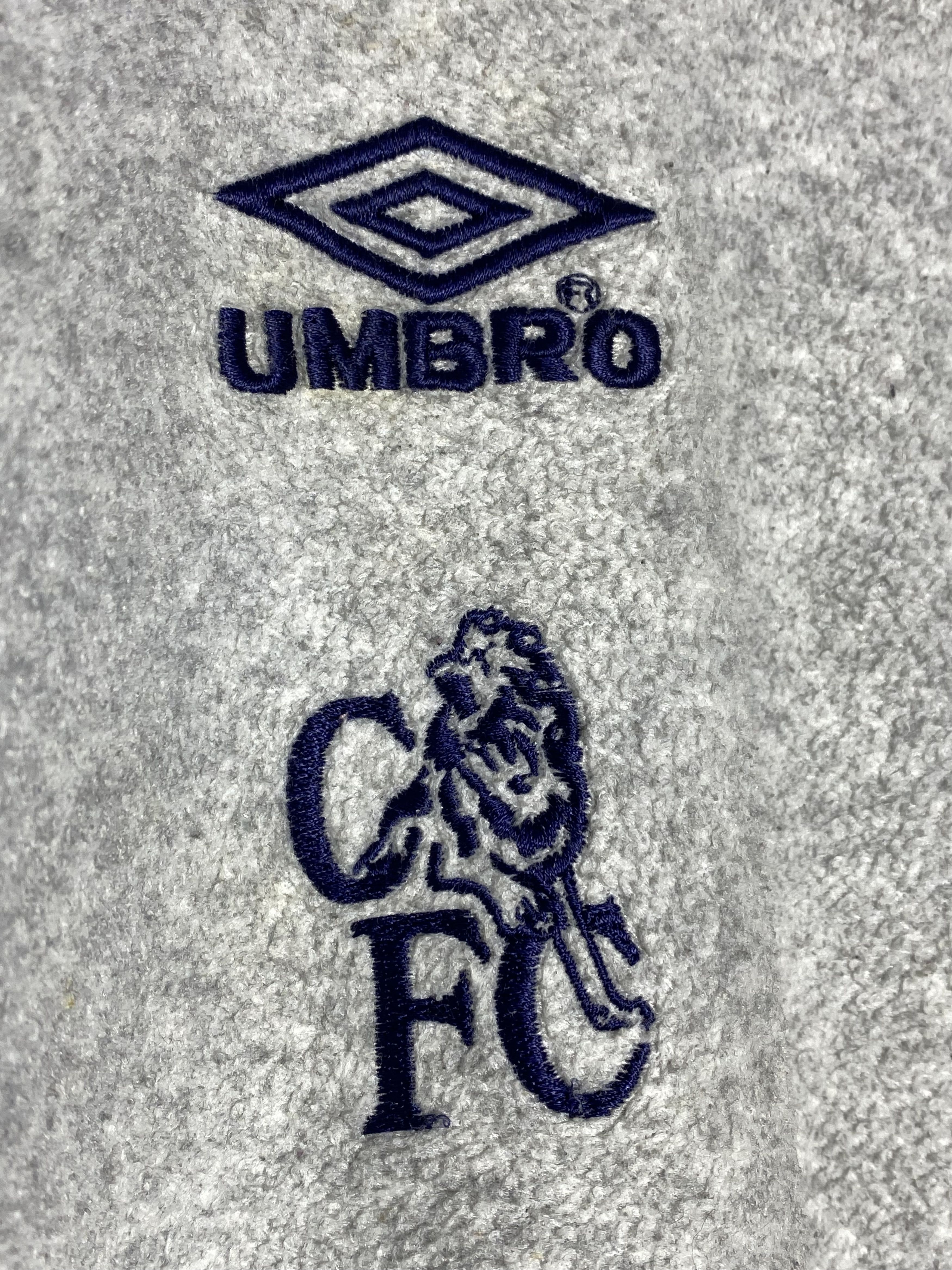 Umbro Vintage 90s Umbro Chelsea FC Fleece Pullover Sweater 1/4 zip Size US M / EU 48-50 / 2 - 4 Thumbnail