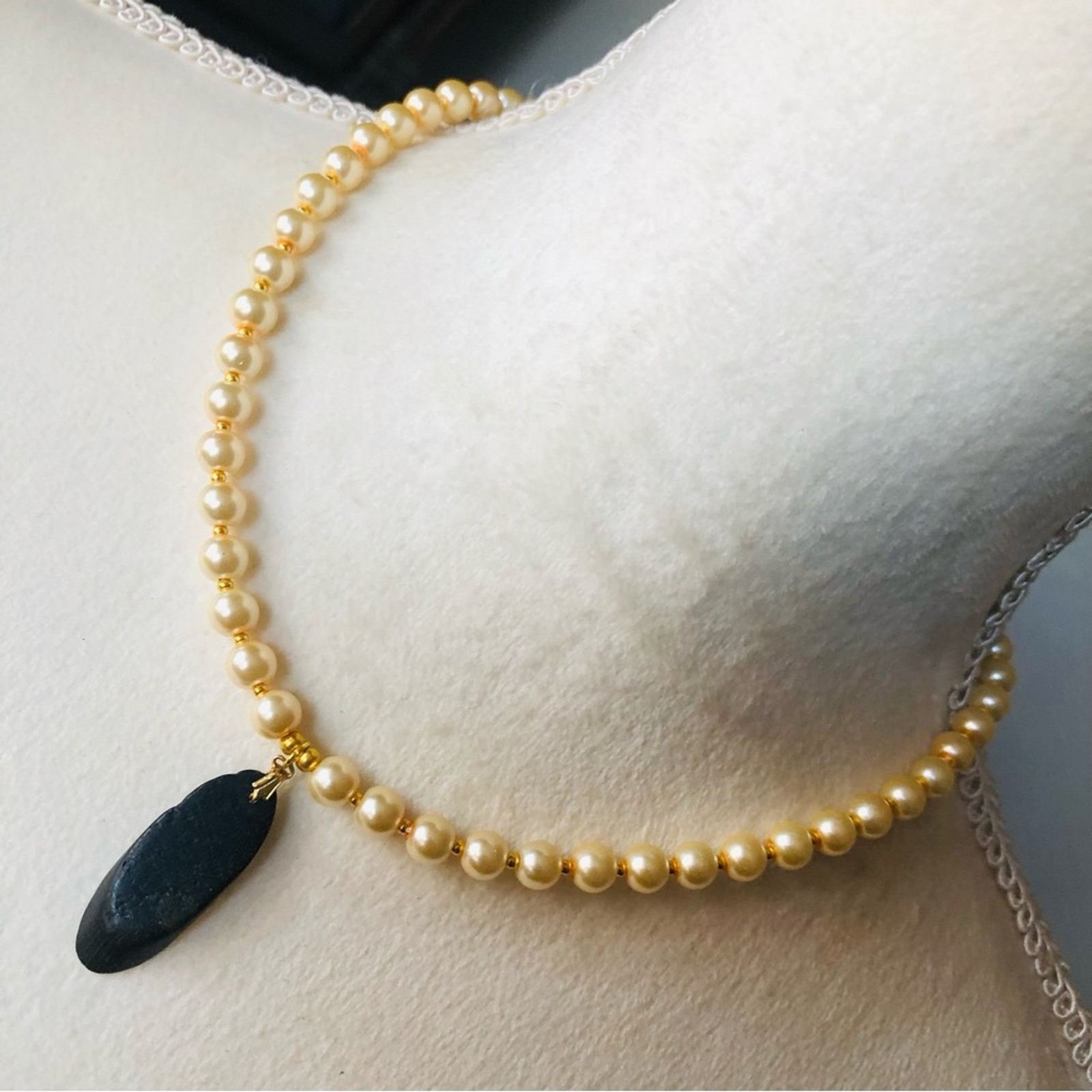 Handmade Handcrafted repurpose vintage carved wood Pearl necklace Size ONE SIZE - 1 Thumbnail