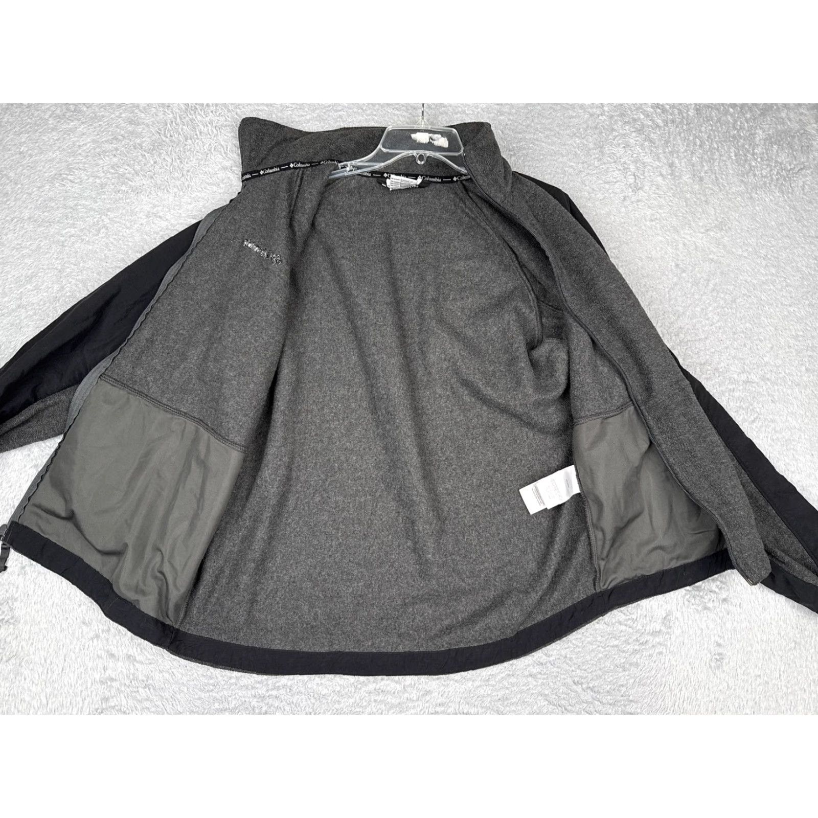 Vintage Columbia Jacket Mens M Gray Fleece Full Zip Outdoor Hiking Windbreaker Pocket Zipper Logo Embroidered Regular Fit Man Size US M / EU 48-50 / 2 - 2 Thumbnail