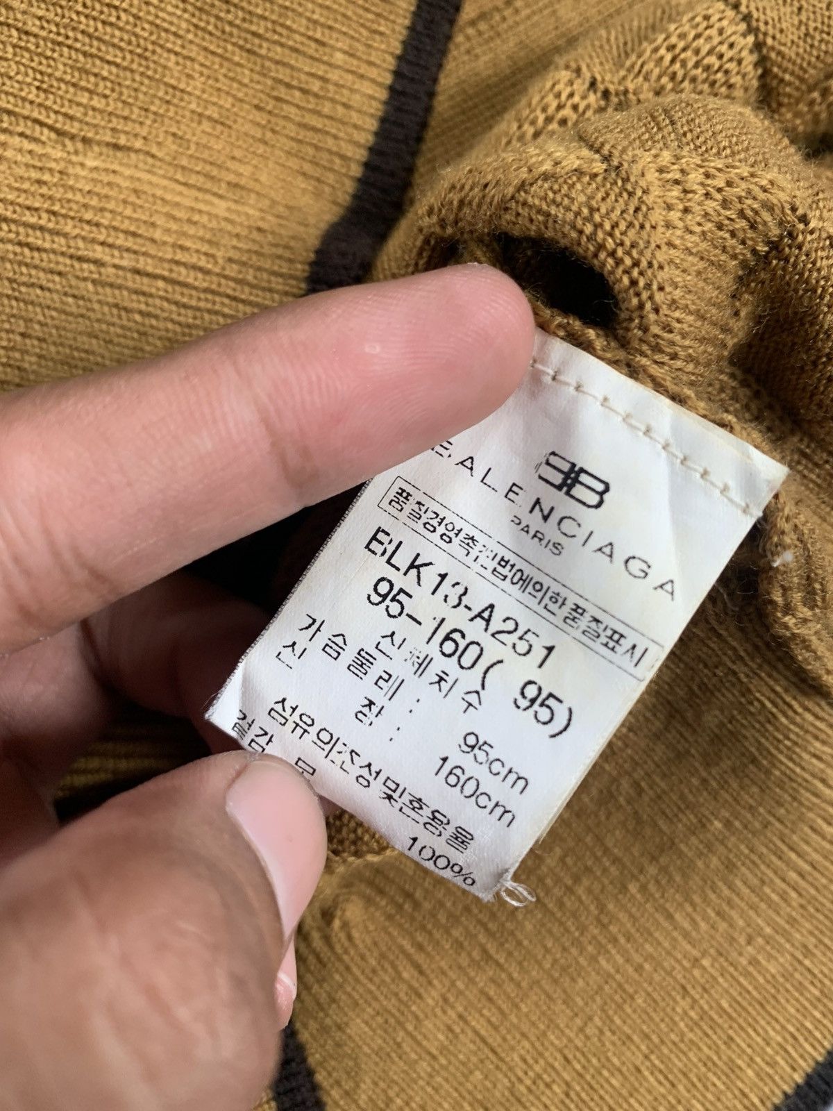 Balenciaga Vintage balenciaga best 3D pattern Size US M / EU 48-50 / 2 - 8 Thumbnail