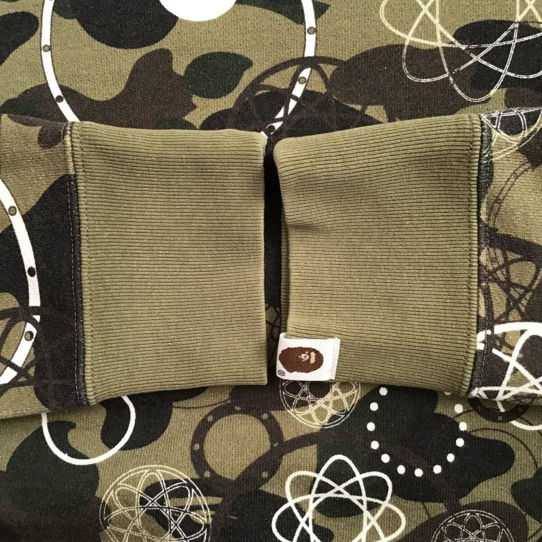 Bape × Futura BAPE × Futura sweat shirt 1st camo green a bathing ape Size US S / EU 44-46 / 1 - 5 Thumbnail