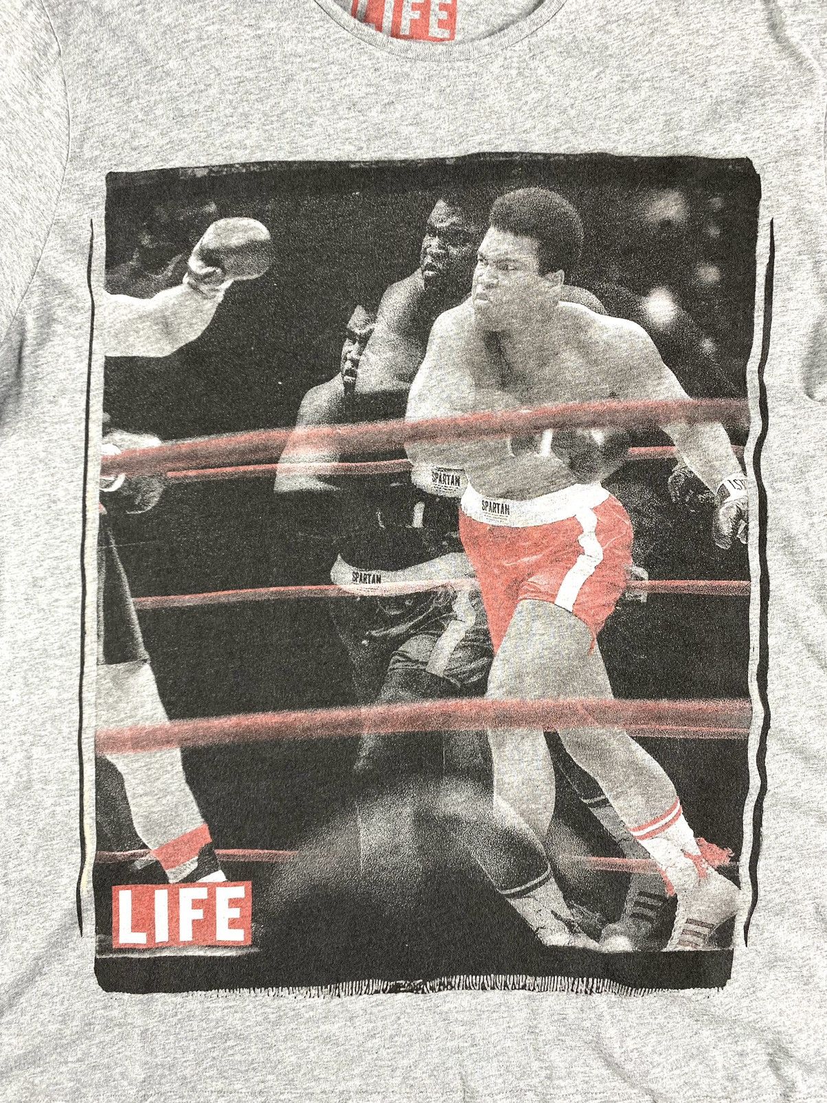 Vintage Vintage Muhammad Ali T Shirt Archival Clothing Size US L / EU 52-54 / 3 - 3 Thumbnail