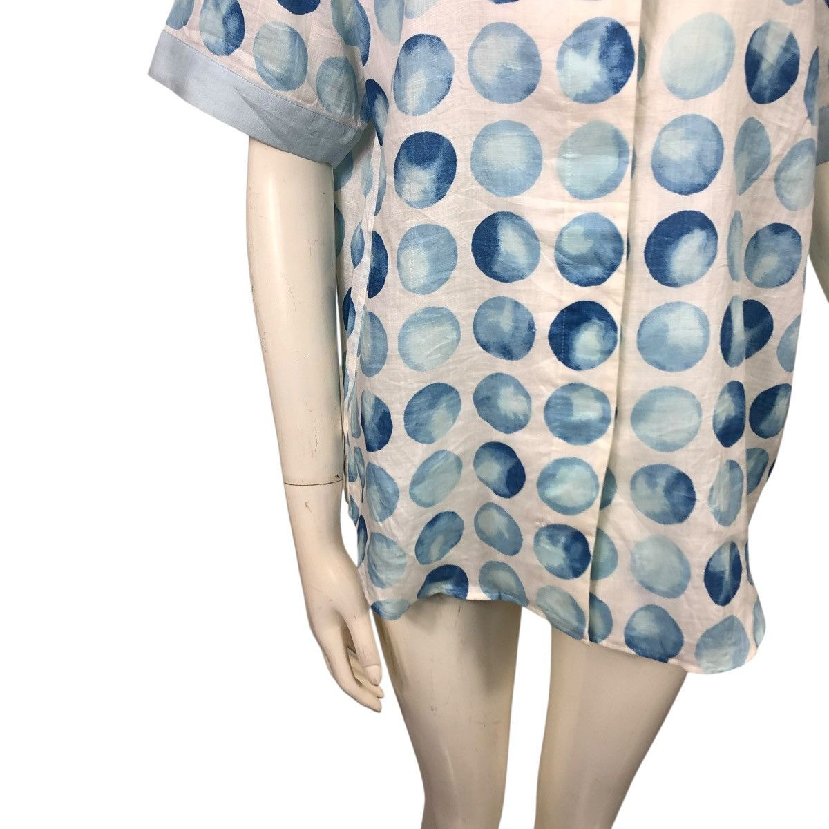 Christian Dior Monsieur 🔥OCEAN BABY BLUE CHRISTIAN DIOR SPORTS BUTTON UPS FULL PRINT Size S / US 4 / IT 40 - 4 Thumbnail