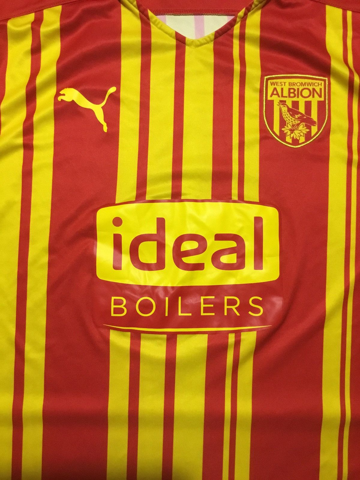 Puma West Bromwich Albion 2020-2021 Third Soccer Jersey Football Size US XL / EU 56 / 4 - 3 Thumbnail