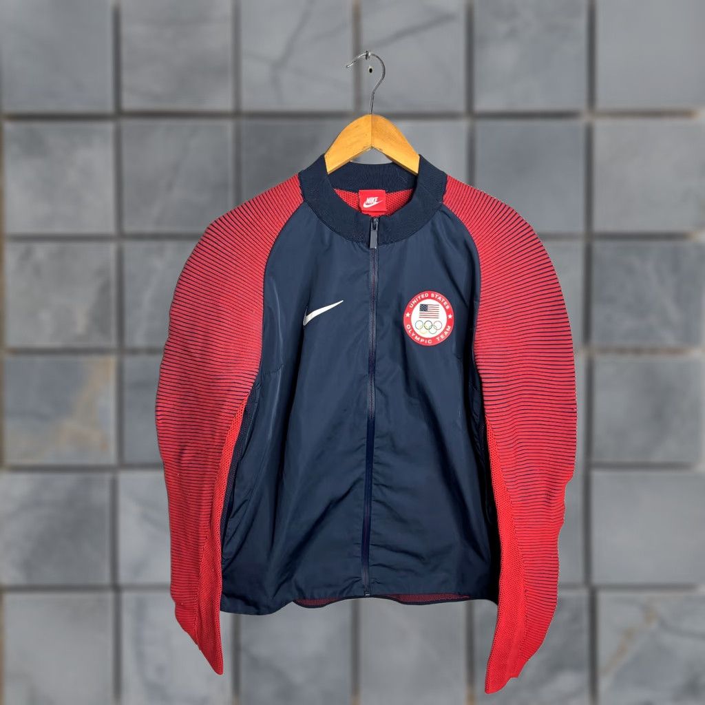 Nike Nike Women's Jacket Sports USA Dynamic Reveal Knit Tech L 1996 Blue Size L / US 10 / IT 46 - 1 Thumbnail