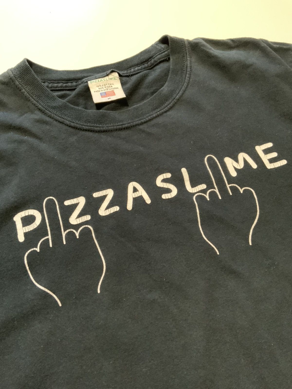 Pizza Slime Pizza Slime Middle Finger Skateboard Black Graphic T-Shirt Size US M / EU 48-50 / 2 - 5 Thumbnail