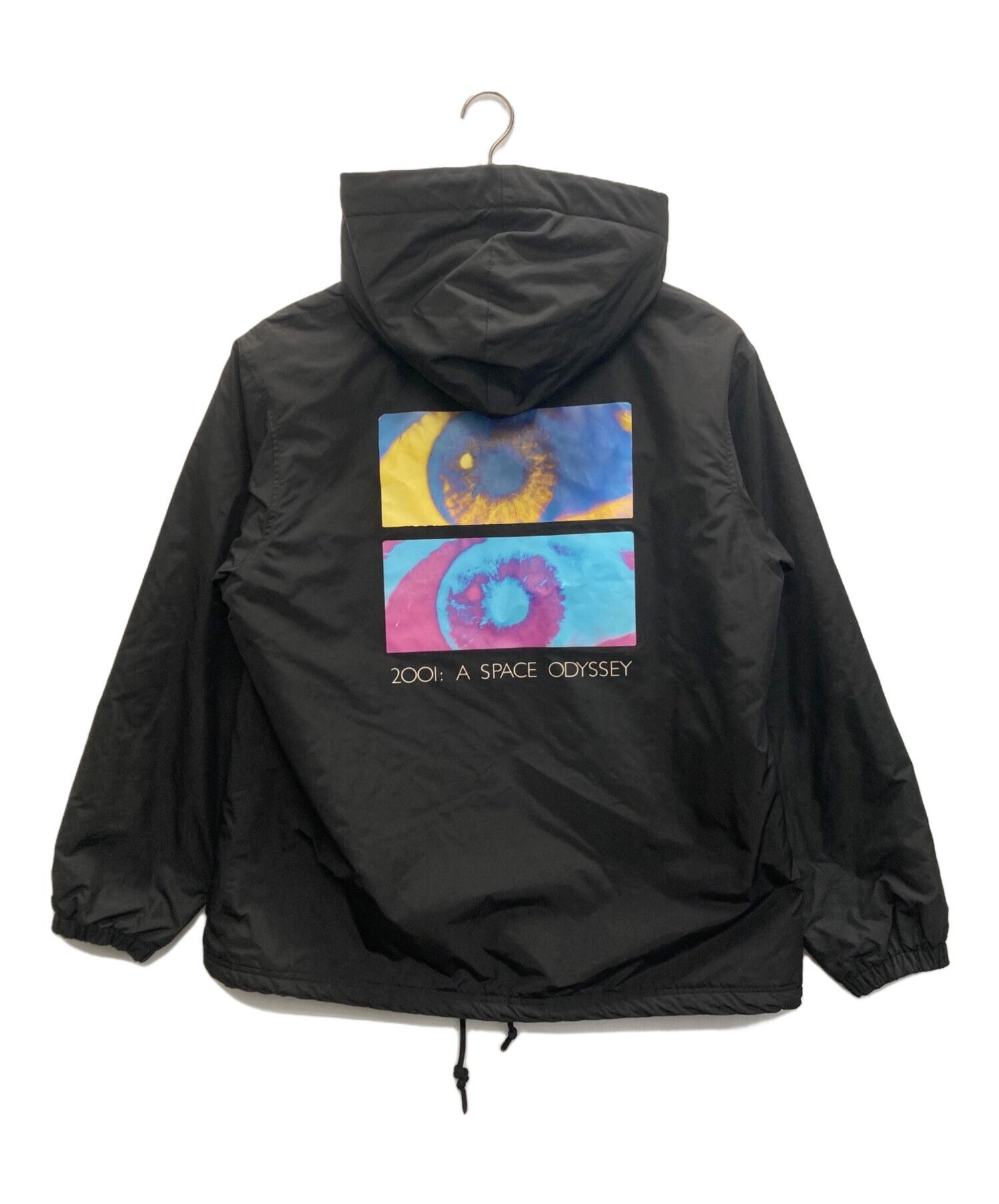 UNDERCOVER パーカー 2001:A SPACE ODYSEEY Undercover AW18 2001 Space Odyssey puffer jacket in maroon