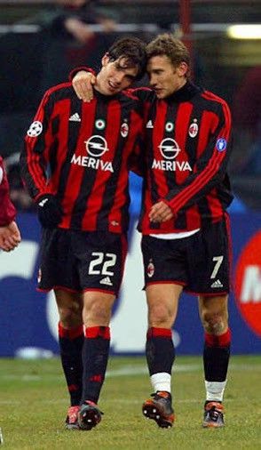 Adidas Rare Y2k Vintage ADIDAS AC Milan Climalite Size US 32 / EU 48 - 12 Thumbnail
