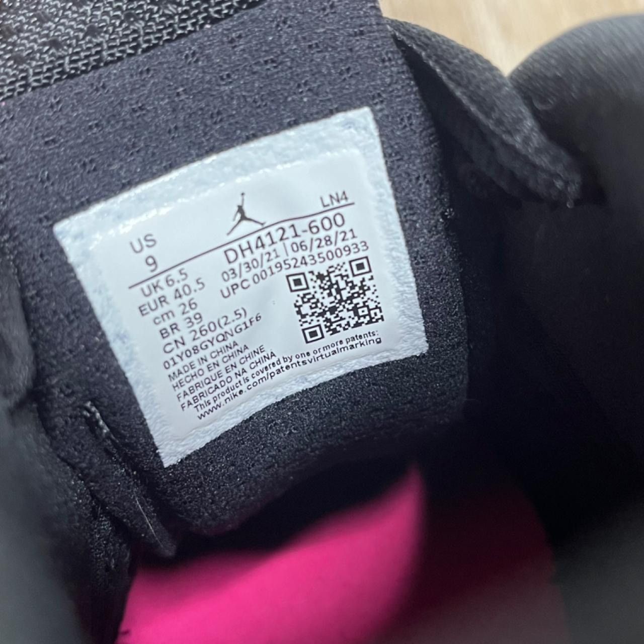 Jordan Brand shocking pink 14s Size US 7.5 / EU 40-41 - 7 Thumbnail