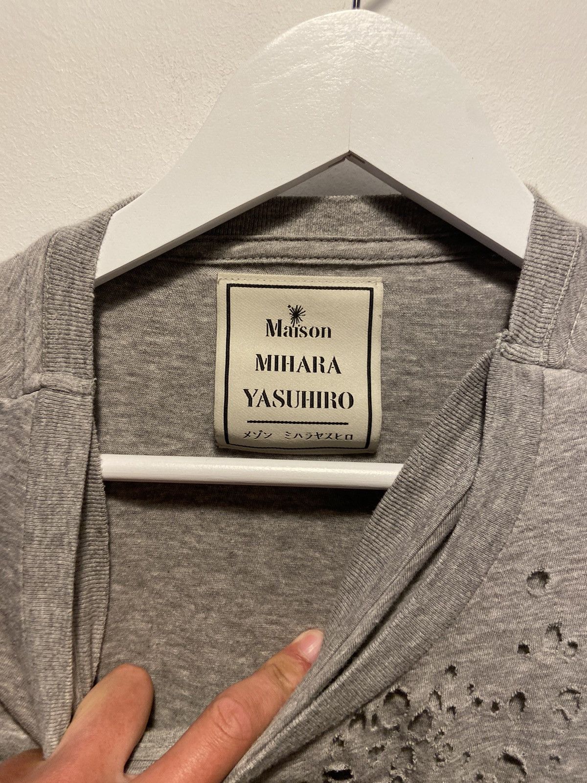 Maison MIHARA YASUHIRO Rare Maison Mihara Yasuhiro Distressed T shirt Size US M / EU 48-50 / 2 - 5 Thumbnail