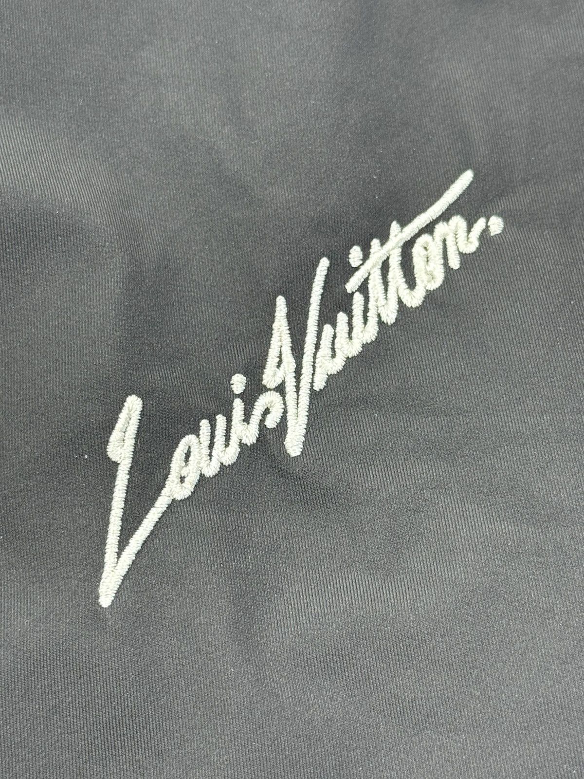 Louis Vuitton LOGO DETAILED TRACK BOTTOMS Size US 34 / EU 50 - 3 Thumbnail