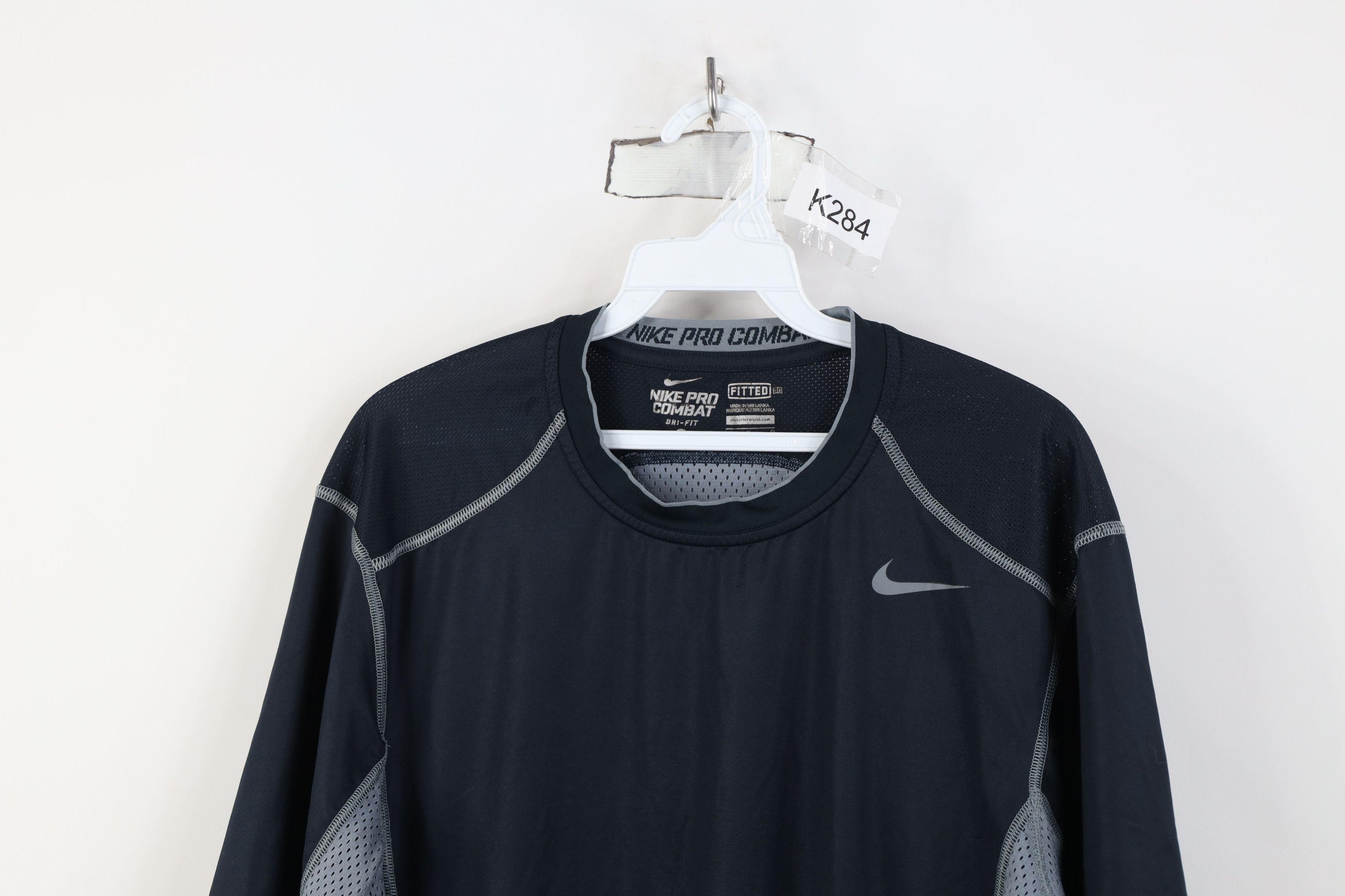 Nike Nike Pro Combat Fitted Vented Training T-Shirt Navy Blue Size US L / EU 52-54 / 3 - 2 Thumbnail