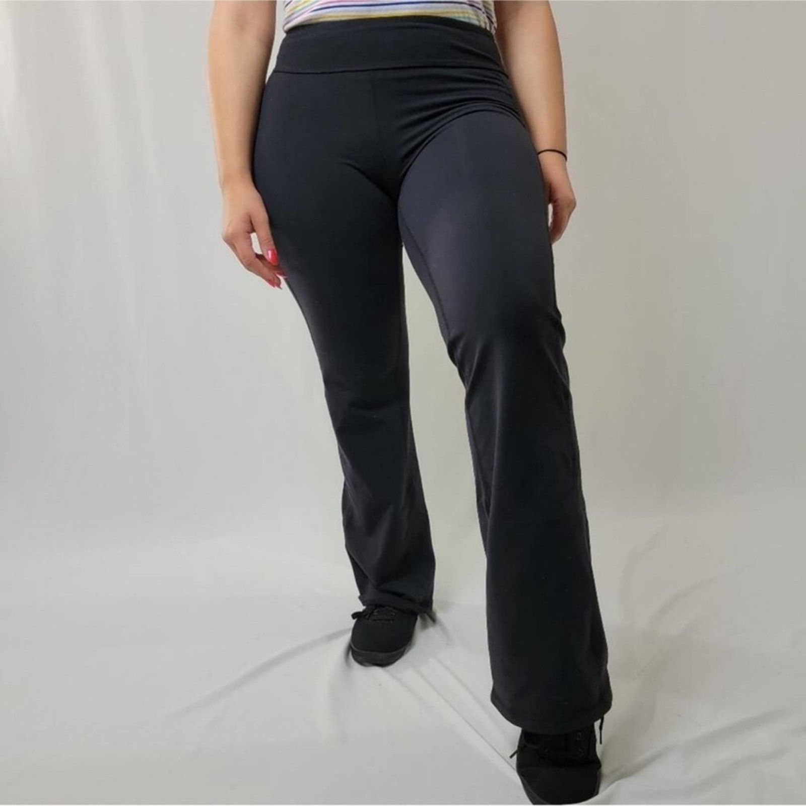 Athleta Athleta Leggings Size 28" / US 6 / IT 42 - 6 Thumbnail