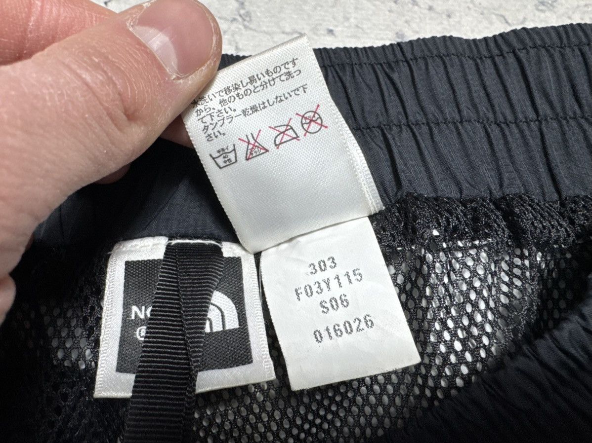 The North Face The North Face Hyvent Membrane Vintage Ski Pants Size XL Size US 36 / EU 52 - 8 Thumbnail