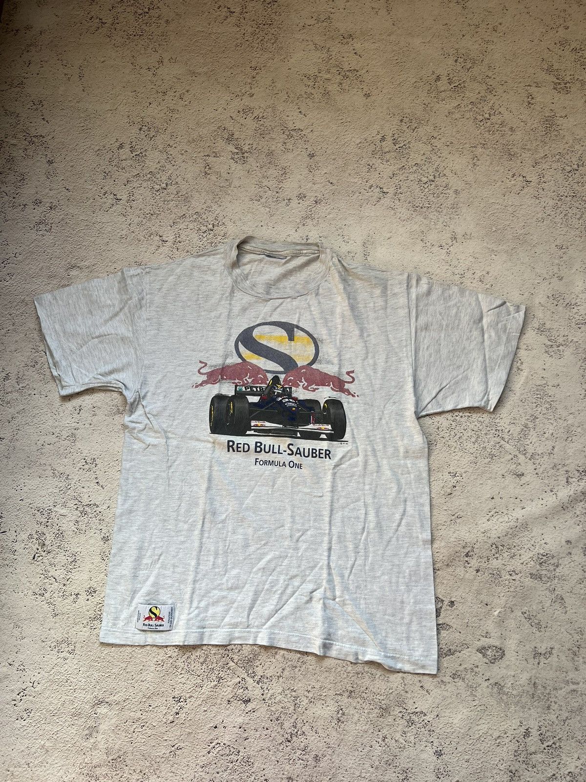 Formula 1 × Red Bull × Vintage Vintage Formula One 1995 Racing T-Shirt Red Bull-Sauber Size US L / EU 52-54 / 3 - 1 Thumbnail