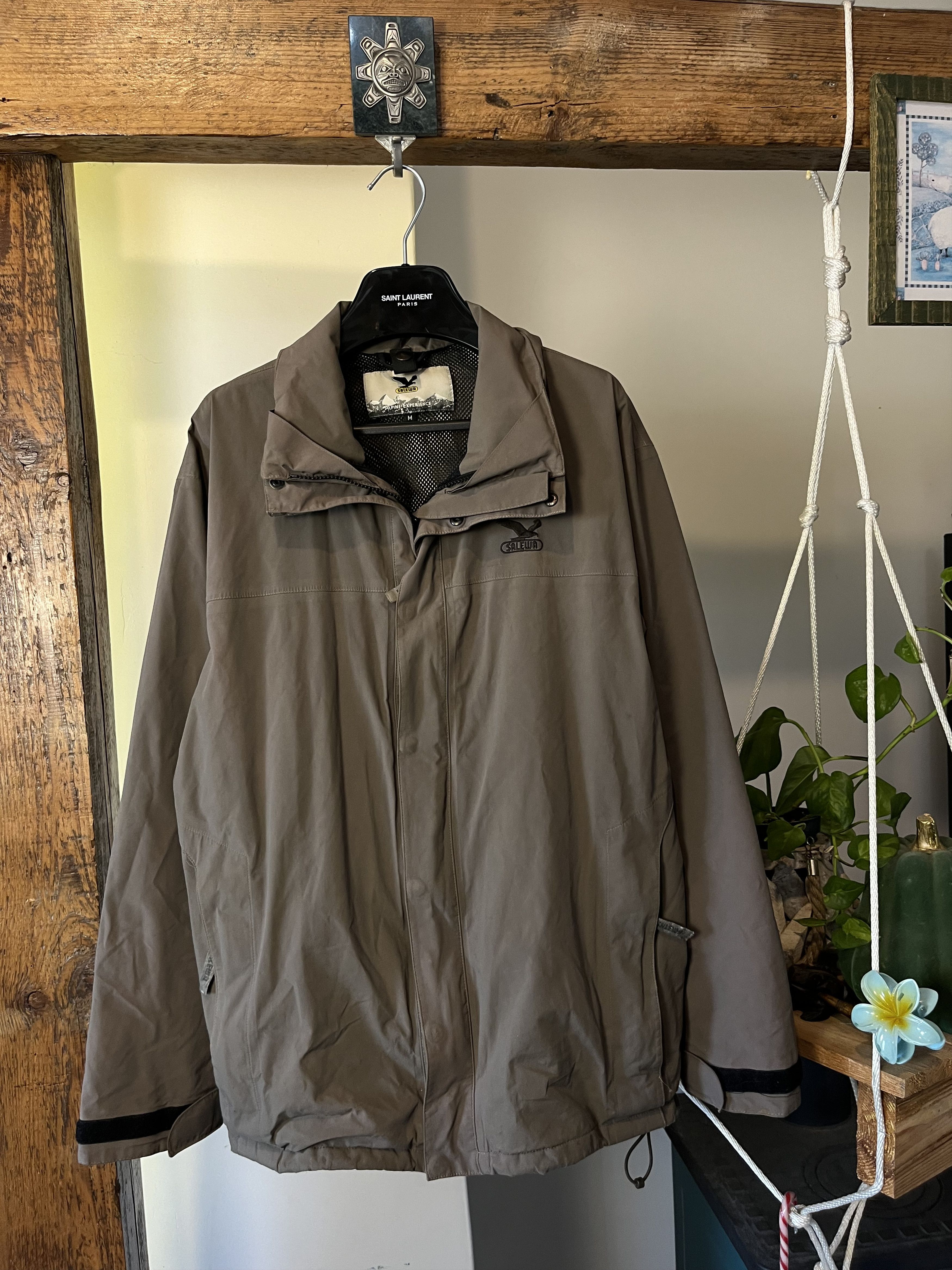 Vintage Salewa Goretex Gorpcore Outdoor Khaki Brown Jacket