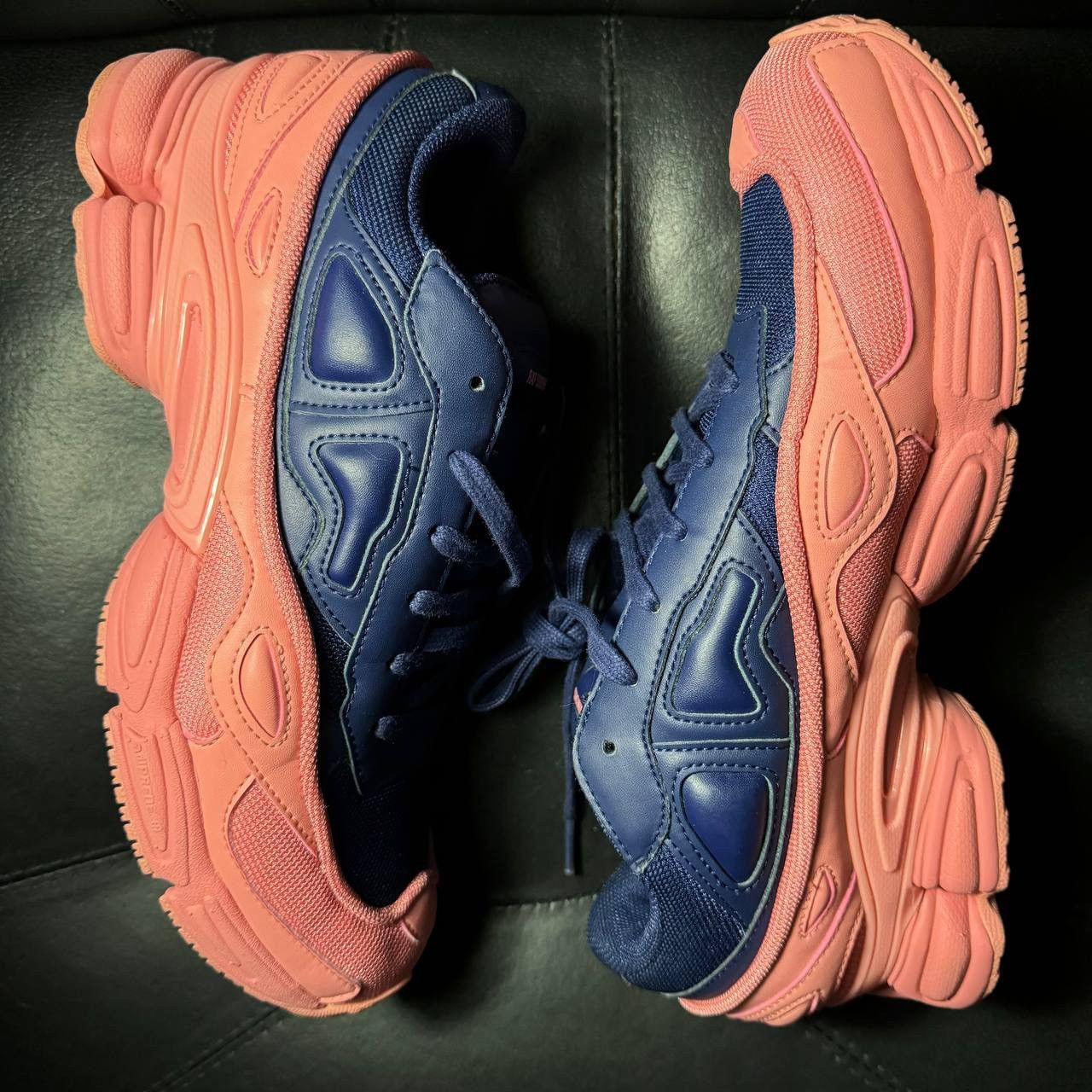 Adidas × Raf Simons 9us Adidas Raf Simons Ozweego tacros Size US 9 / EU 42 - 4 Thumbnail