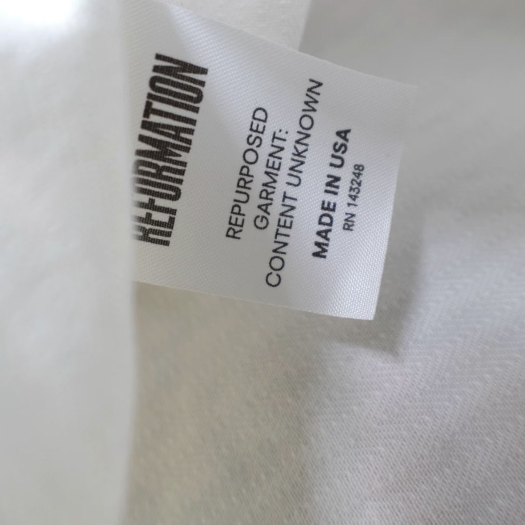 Reformation VINTAGE? UNAVAILABLE Size S / US 4 / IT 40 - 5 Thumbnail