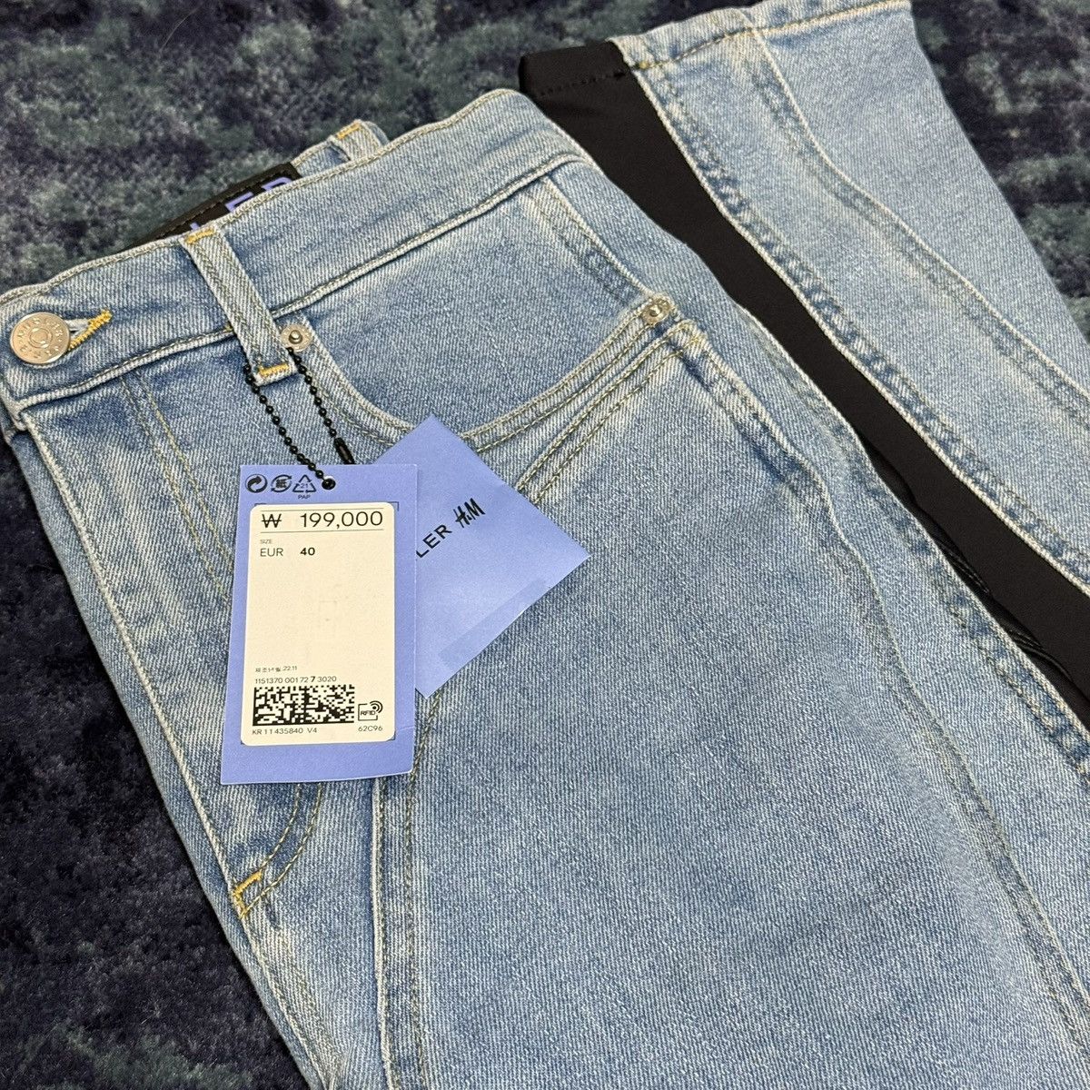 H&M × Mugler Mugler hm spiral jeans (size 40) Size 27" / US 4 / IT 40 - 1 Thumbnail