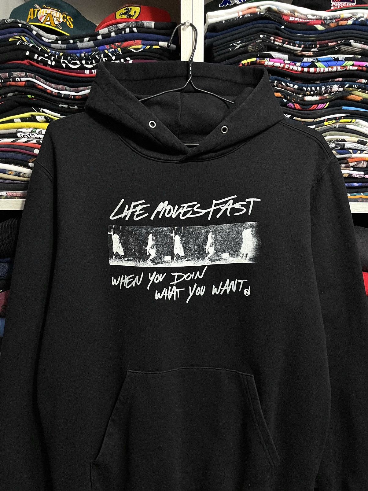 Band Tees Brent Faiyaz Lost Kids Life Moves Fast Hoodie Size M Size US M / EU 48-50 / 2 - 2 Thumbnail