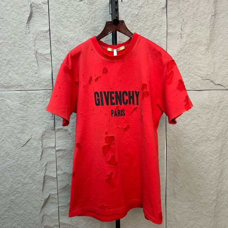 Givenchy Givenchy Red Ripped Short Sleeve 2506-Nextarrow Size US XS / EU 42 / 0 - 1 Thumbnail