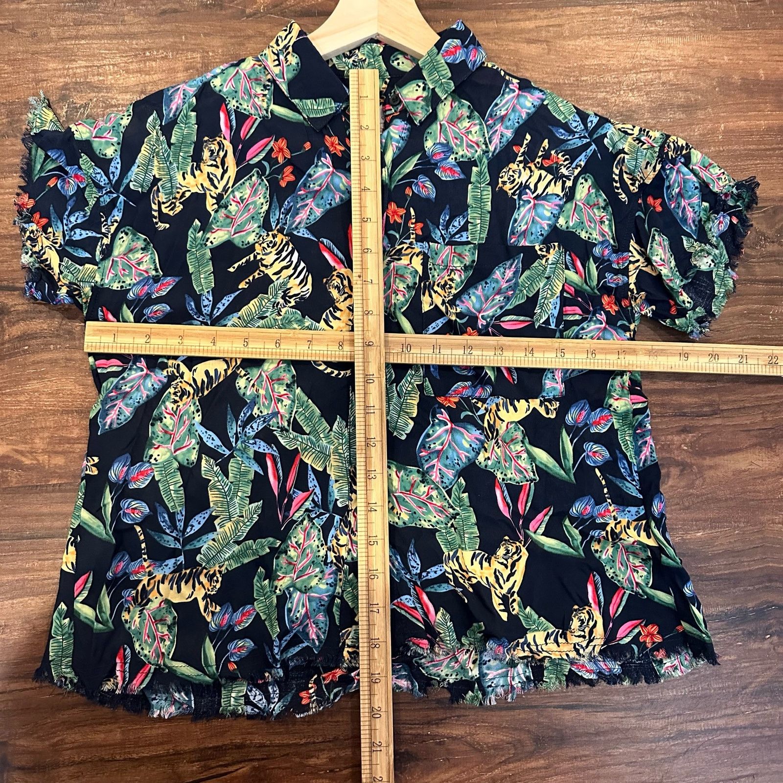 Other Philosophy Tropical Tiger Crop Shirt Top Fray Edge XS Size XS / US 0-2 / IT 36-38 - 10 Thumbnail