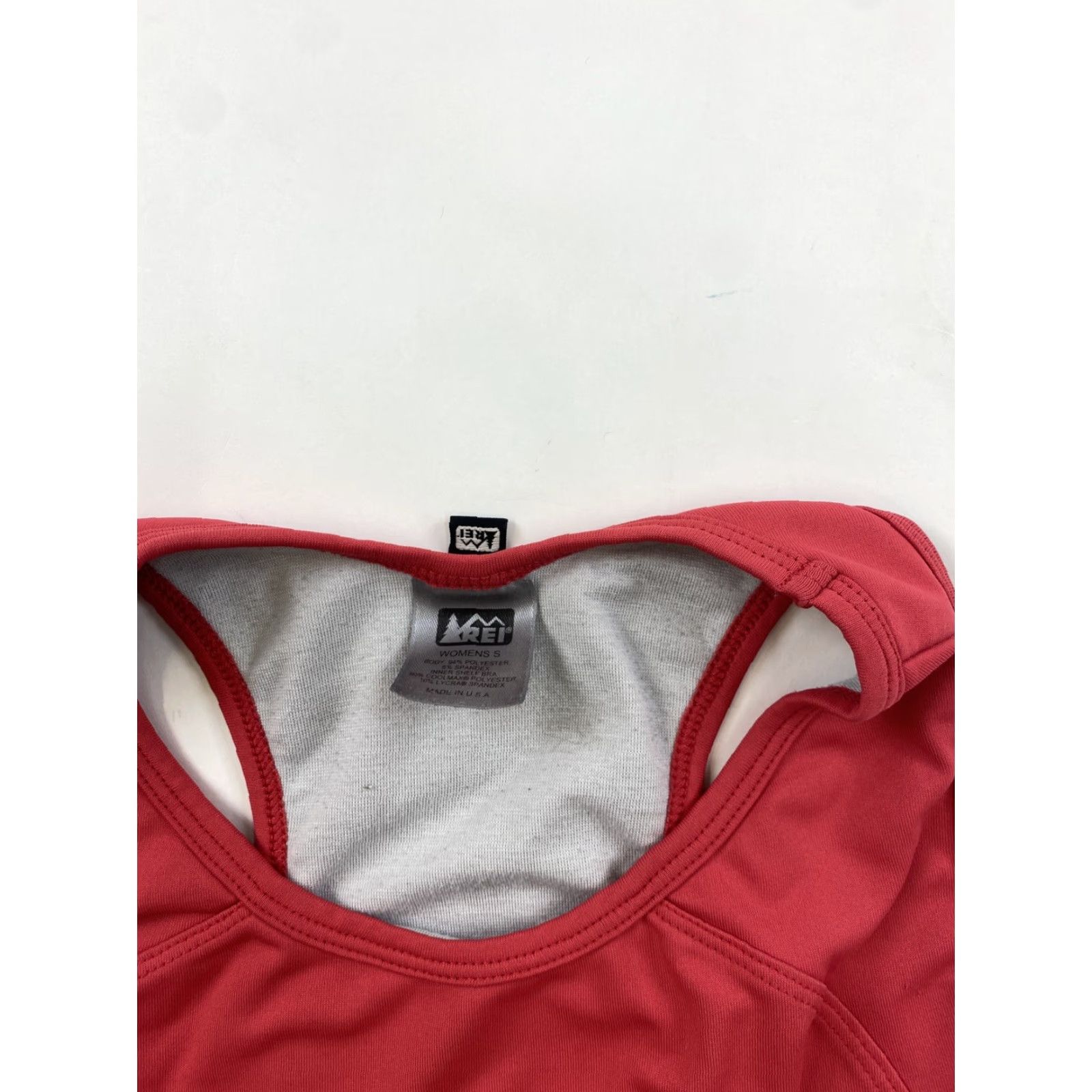 Vintage REI Sports Tank Women Small Pink Racerback Built-In Bra USA Shirt/Activewear Size S / US 4 / IT 40 - 2 Thumbnail