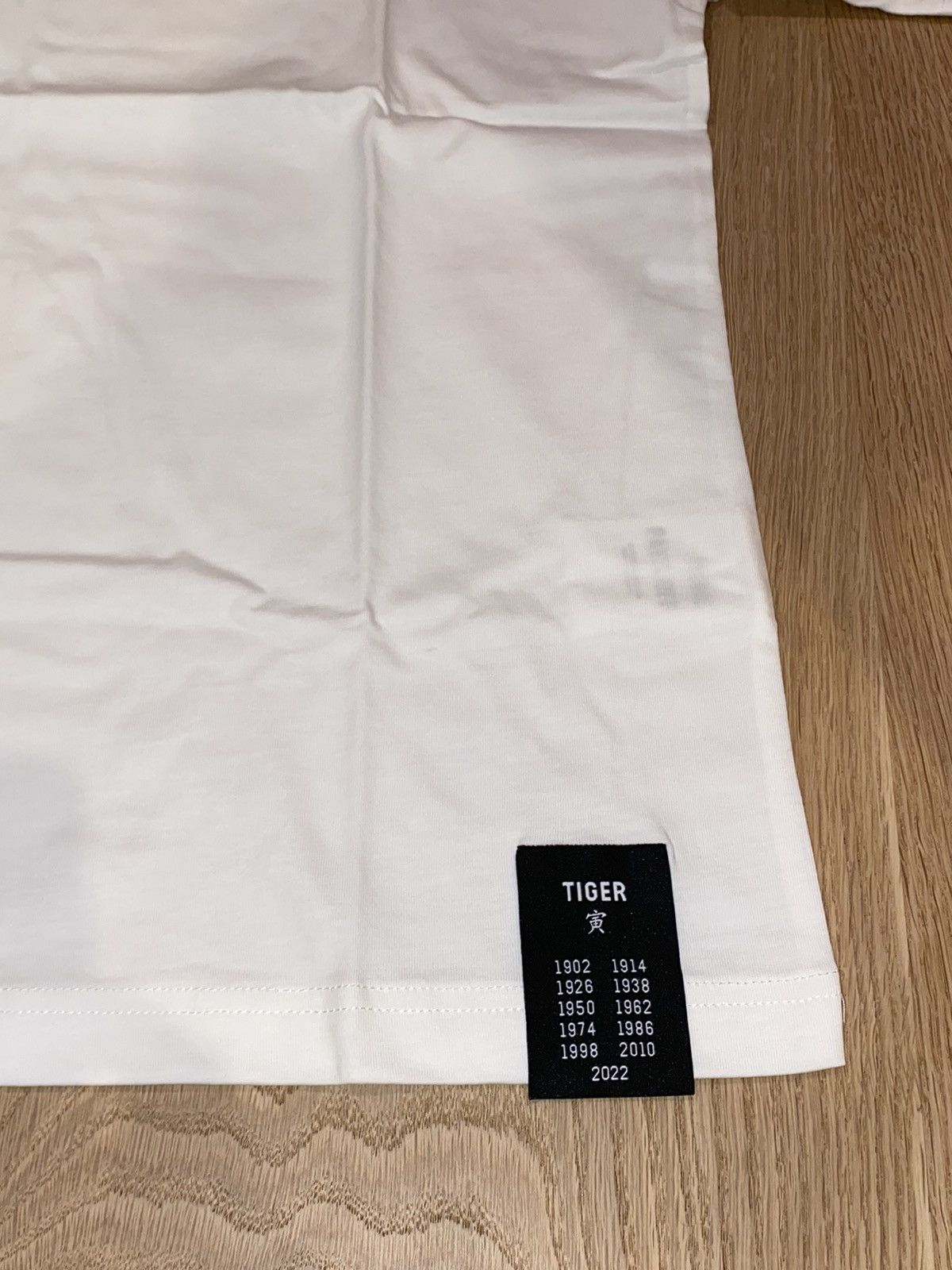 Other Ai Wei Wei Zodiac Sign Tiger Tee Size US XL / EU 56 / 4 - 3 Thumbnail