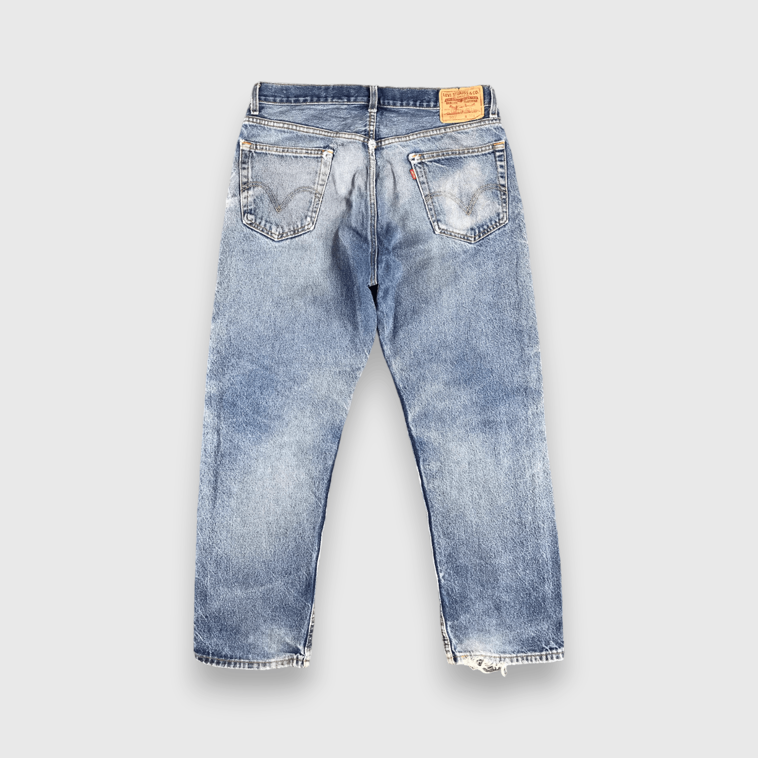 Levi's Vintage Blue Wash Levis 505 Jeans-J2275 Size US 35 - 2 Thumbnail